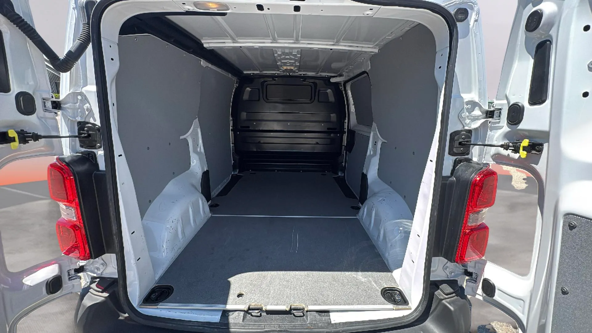 Toyota Proace Furgoneta 1499 cm³ - foto 15