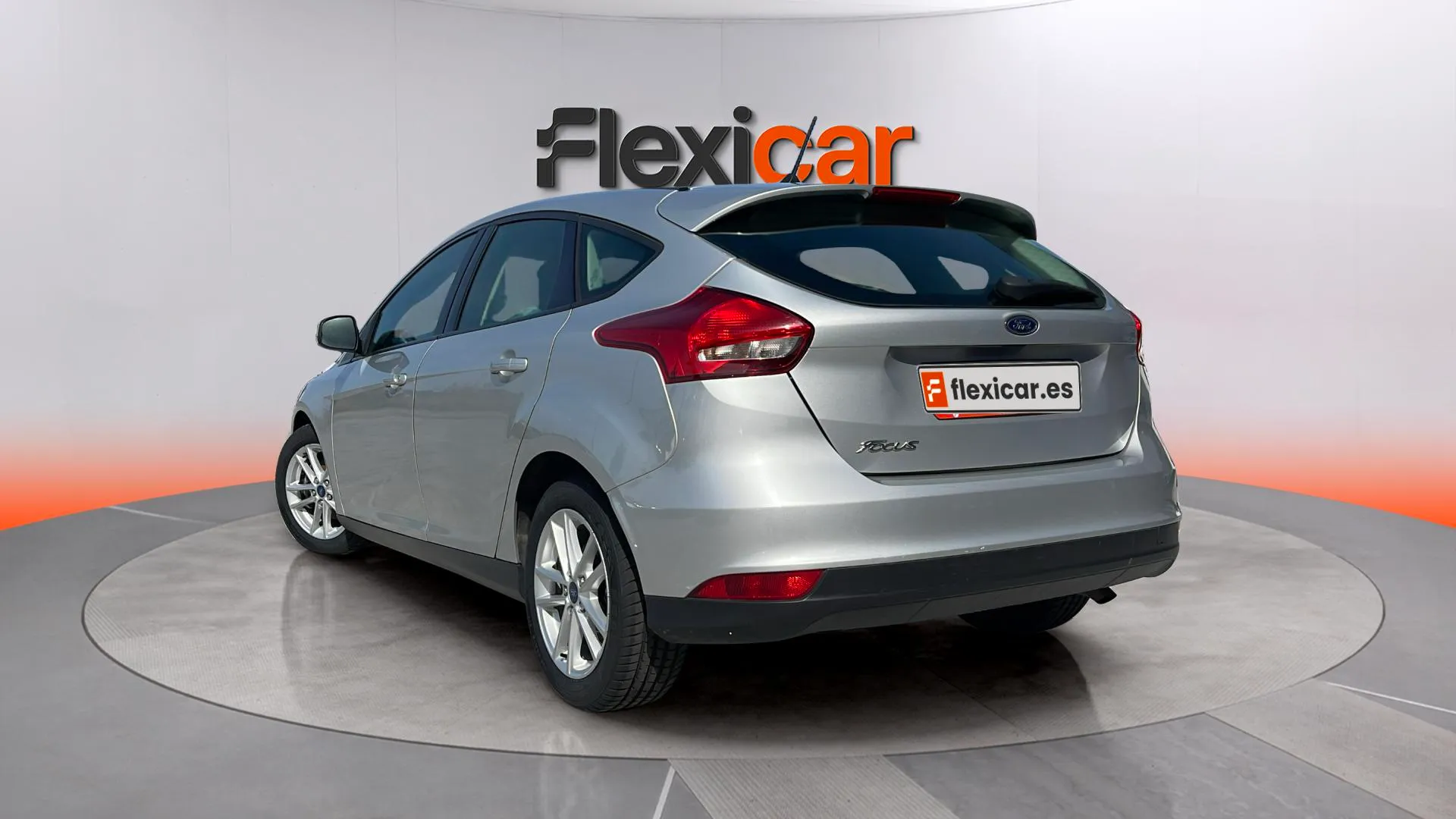 Ford Focus 1.0 EcoBoost ST-Line - foto 6
