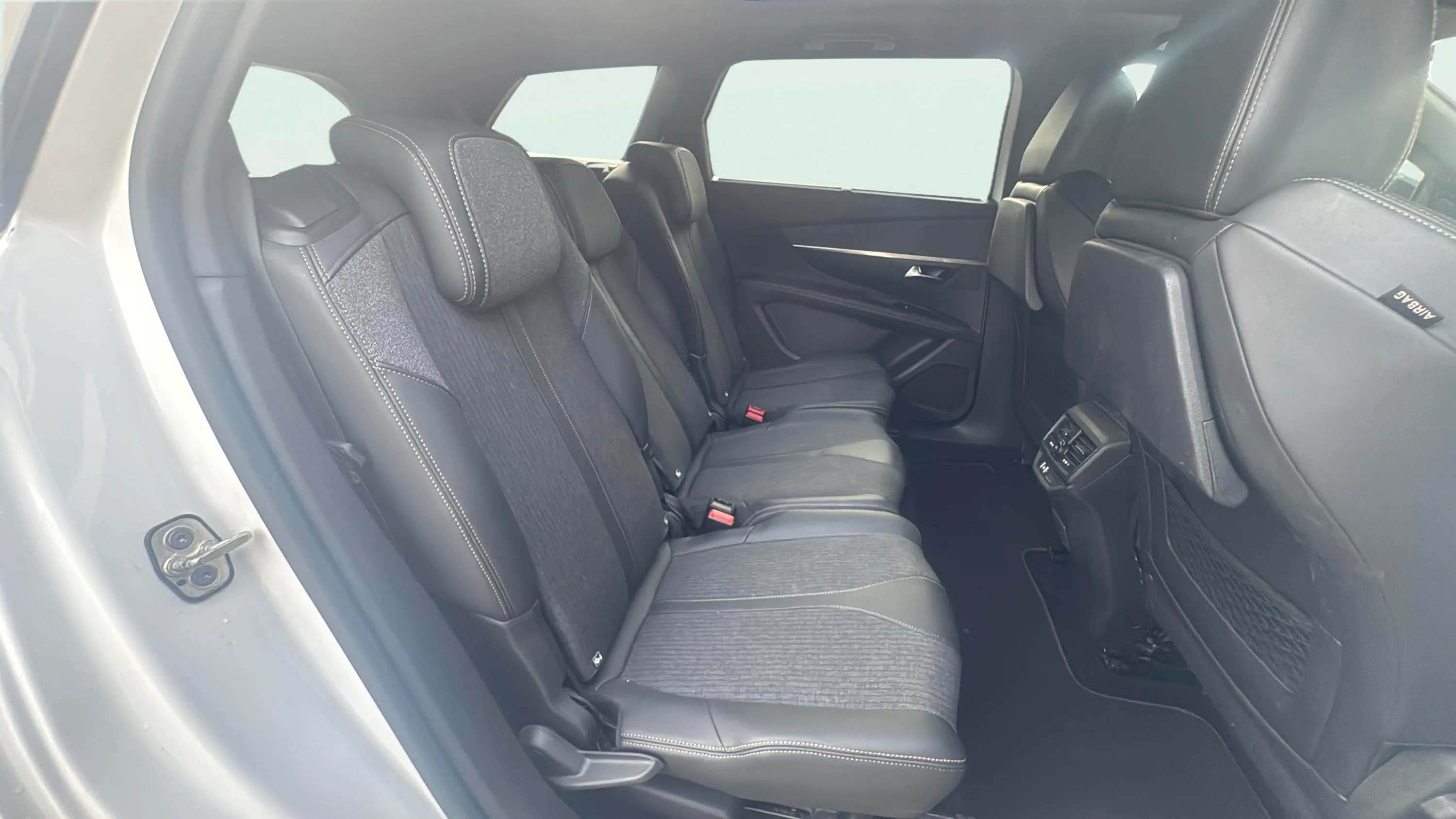 Peugeot 5008 Active 1.2L PureTech (130) EAT8 - foto 11