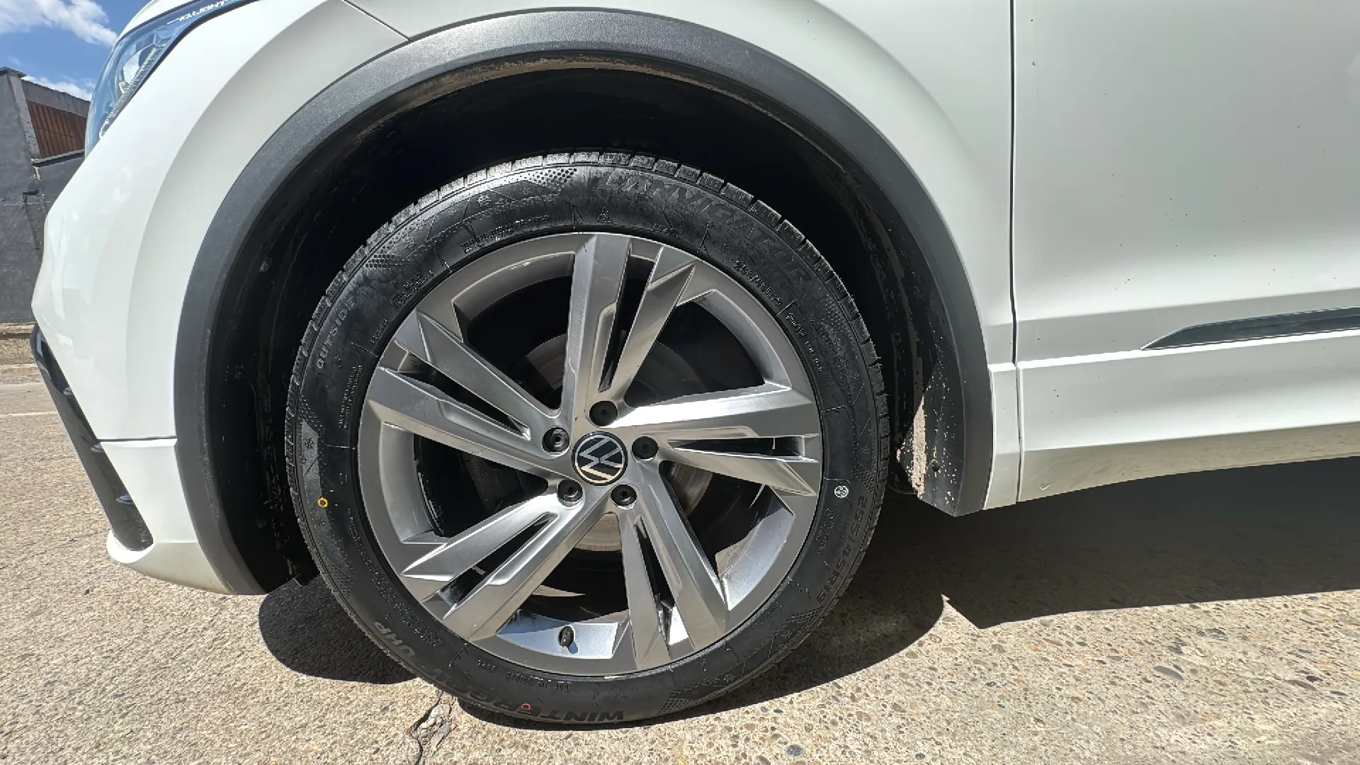 Volkswagen Tiguan R-Line 2.0 TDI DSG - foto 7