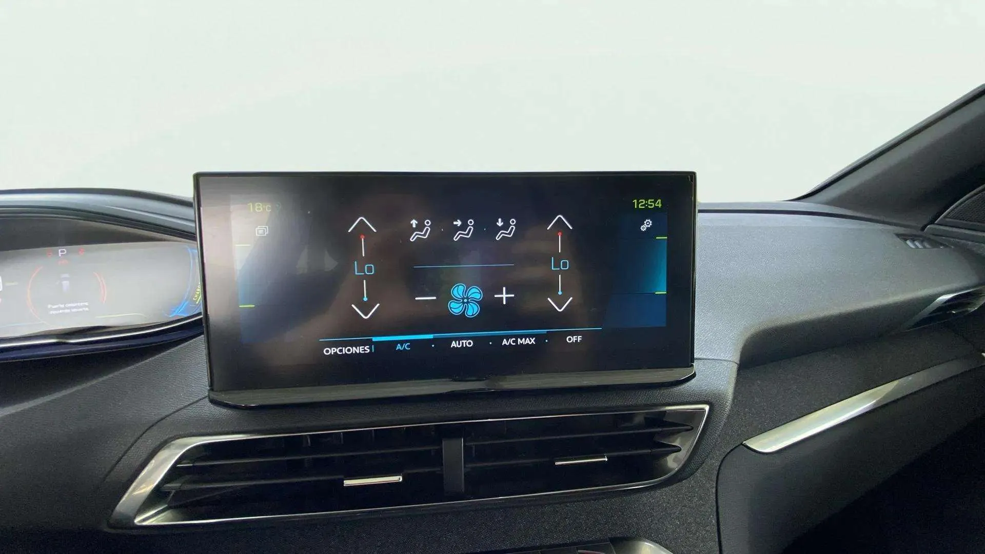 Peugeot 3008 225 e-EAT8 Allure Pack - foto 11