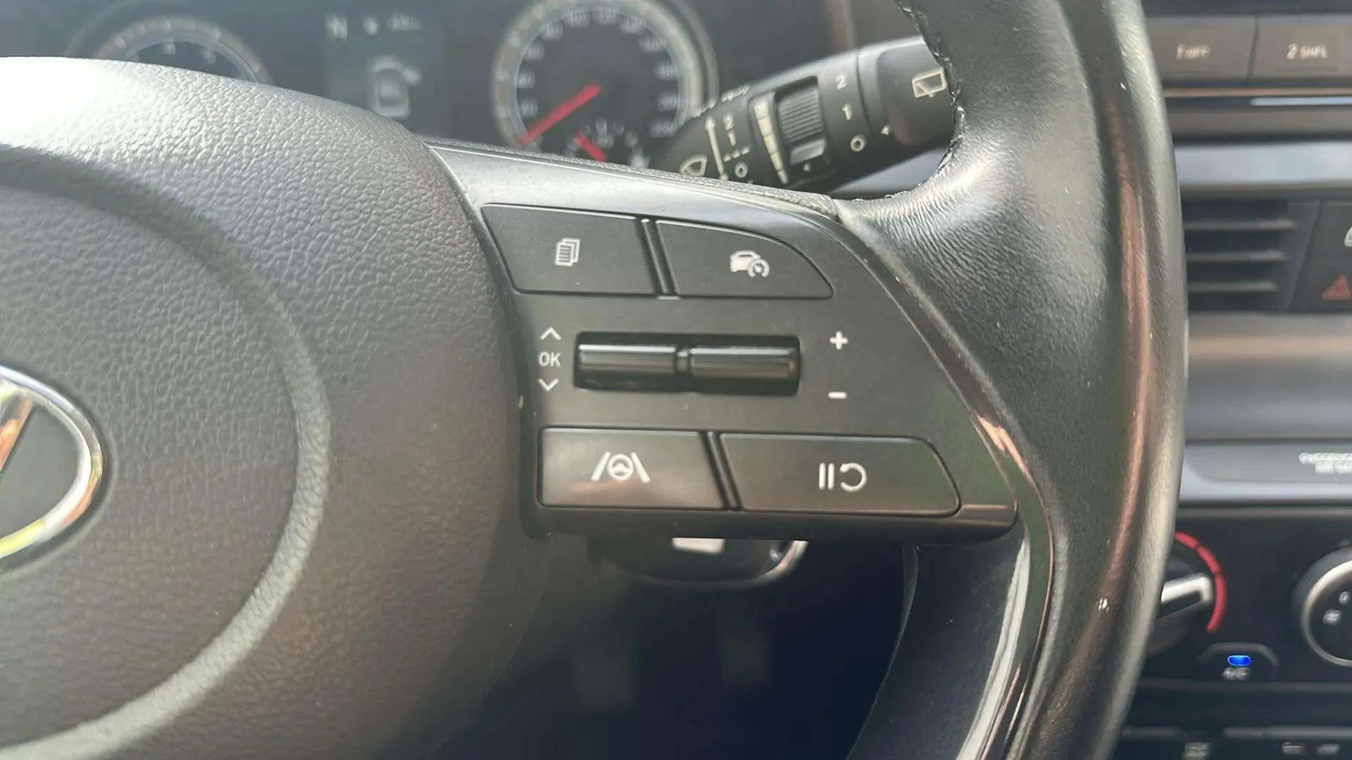 Hyundai i20 1.0 T-GDi 48V Essence - foto 12