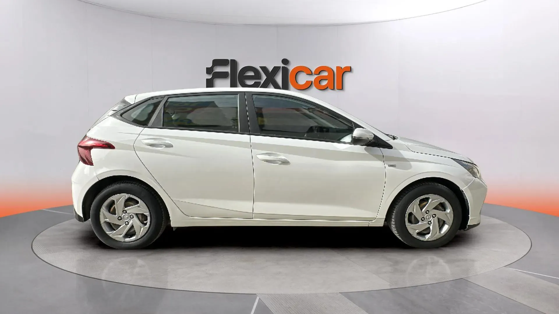 Hyundai i20 1.0 T-GDi 48V Essence - foto 8