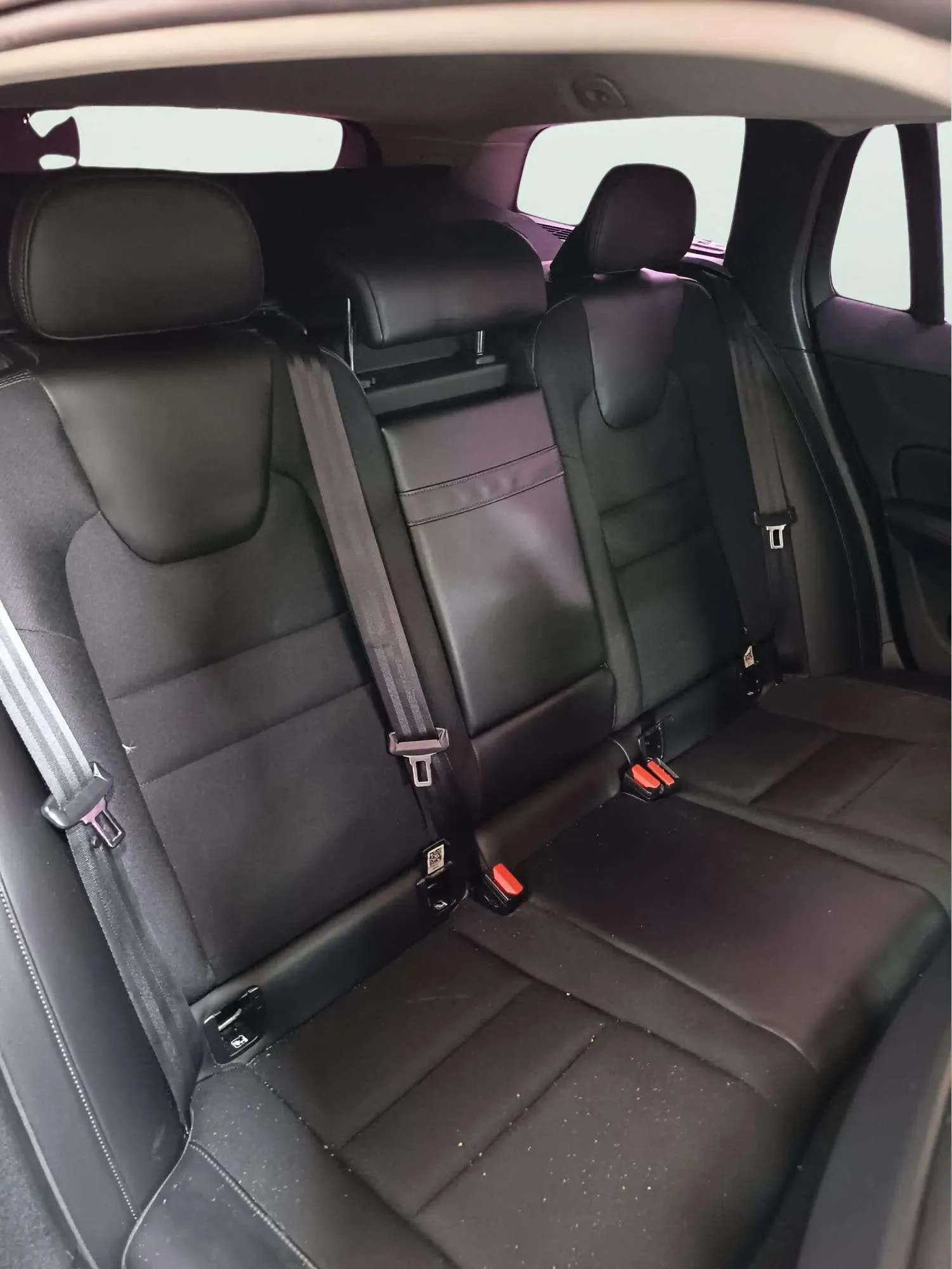 Volvo V60 2.0 D3 - foto 16