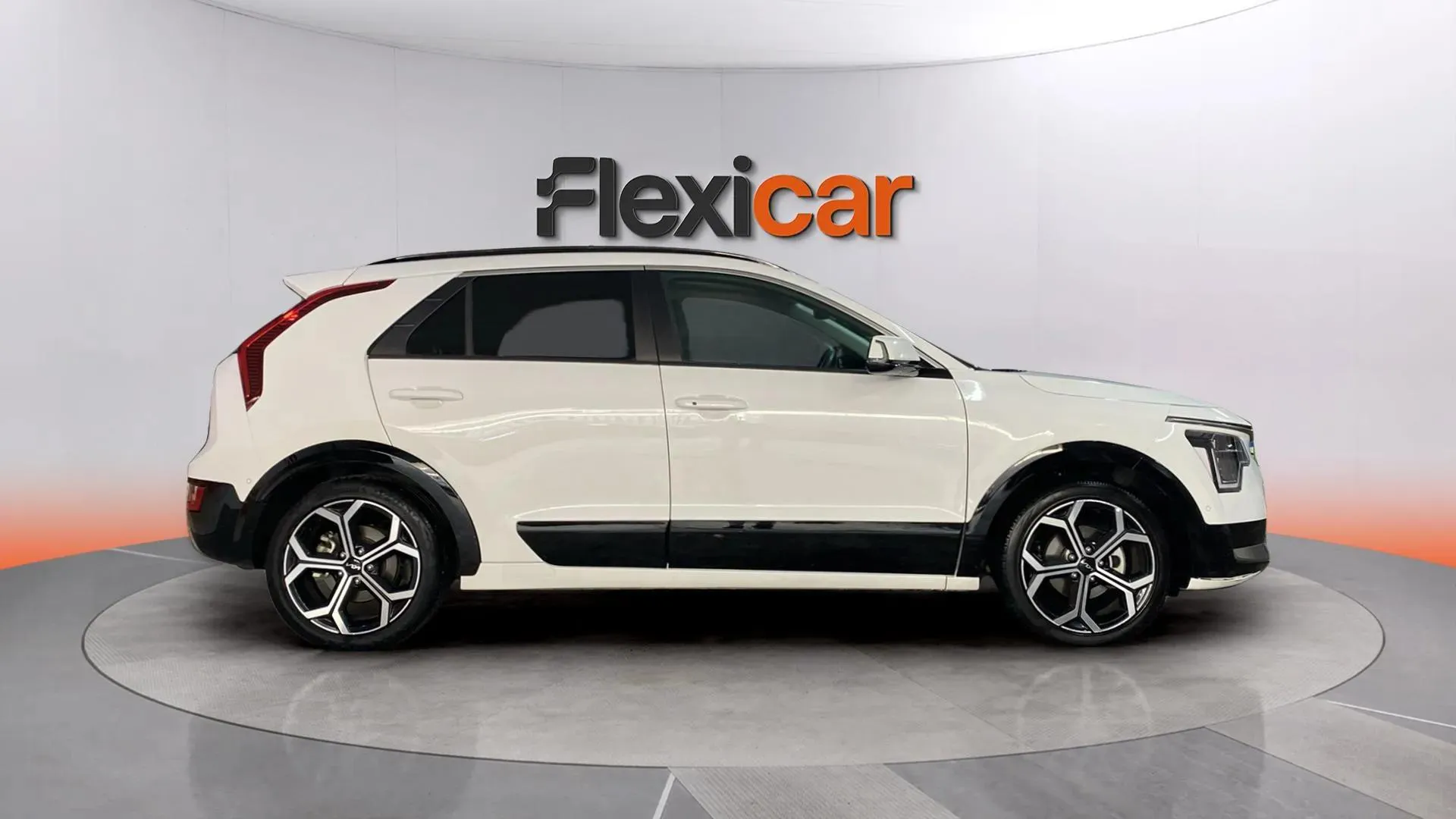 Kia Niro 1.6 GDi HEV Emotion - foto 8