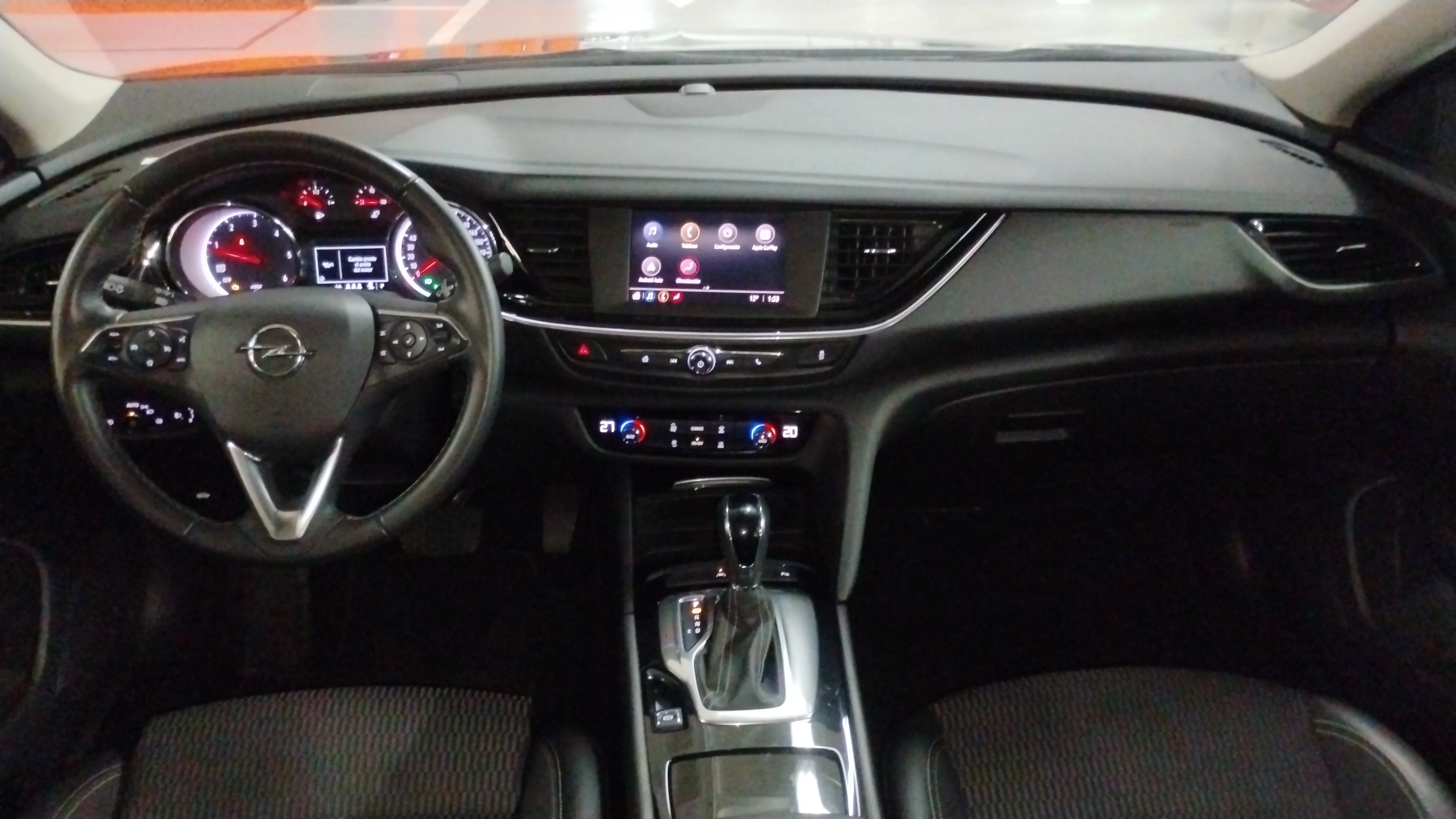 Opel Insignia GS Business Elegance 1.5D DVH AT8 - foto 46