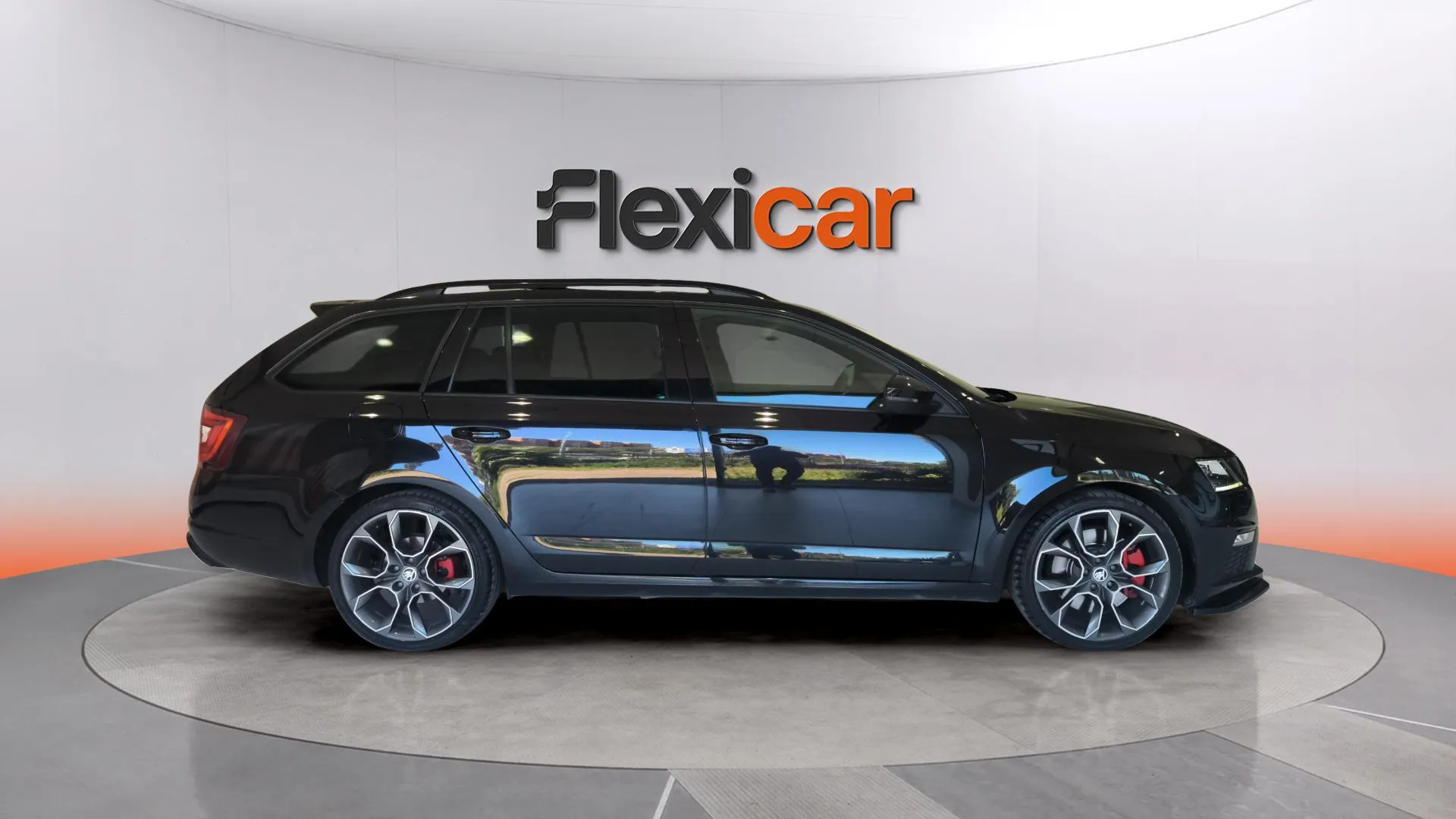 Škoda Octavia Combi 2.0 TSI DSG RS - foto 3