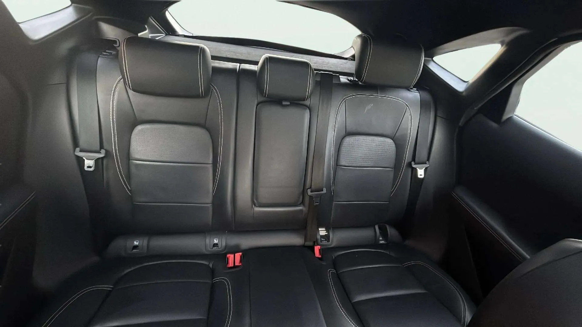 Jaguar E-Pace 2. R-Dynamic 4WD - foto 19