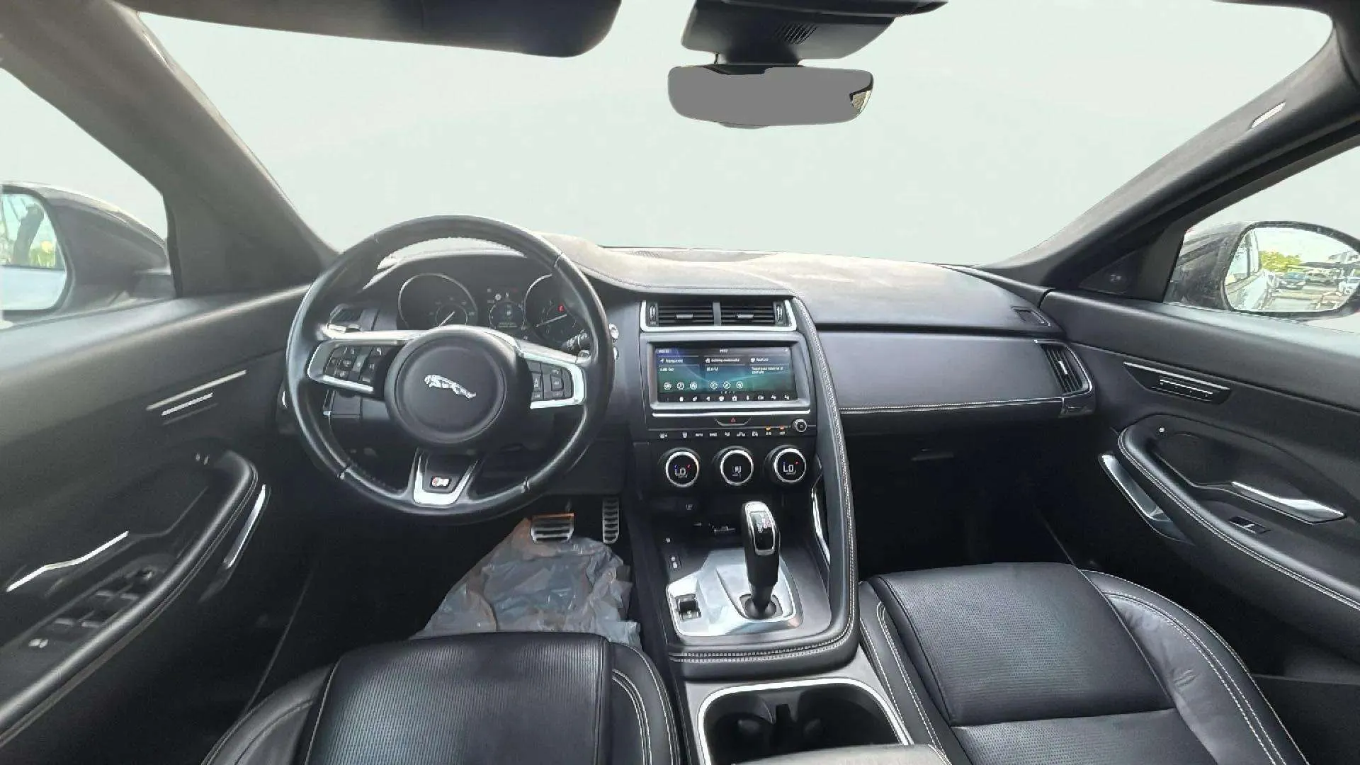 Jaguar E-Pace 2. R-Dynamic 4WD - foto 13
