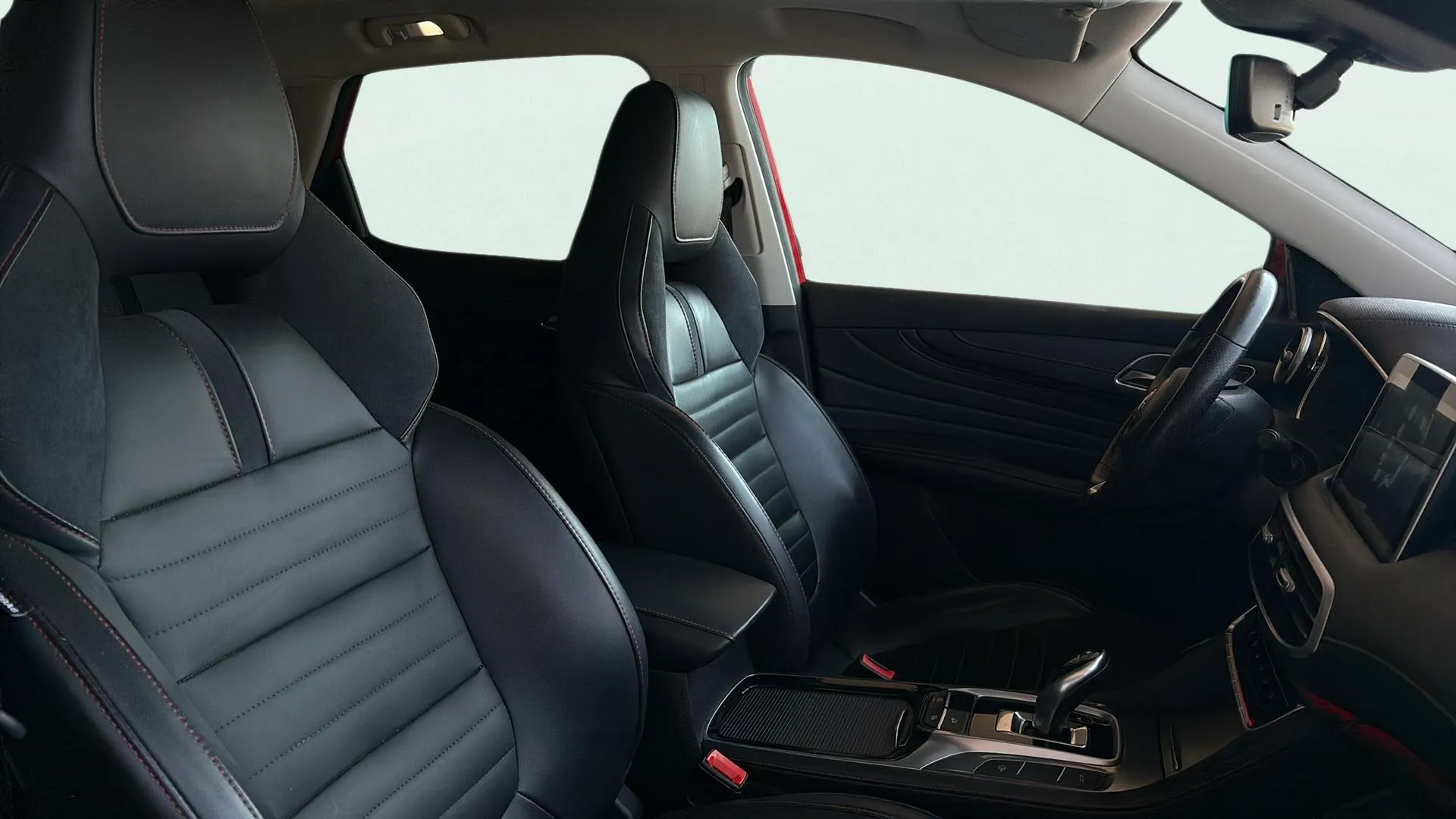 MG HS 1.5T-GDI PHEV Luxury - foto 11