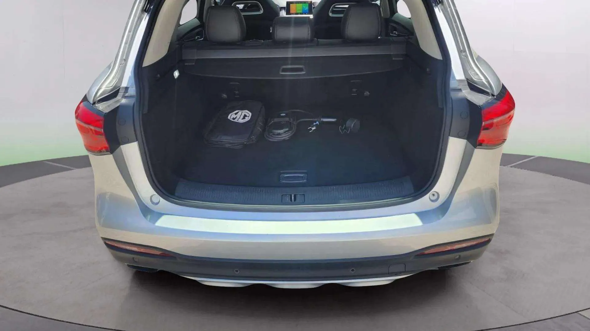 MG HS 1.5T-GDI PHEV Luxury - foto 23