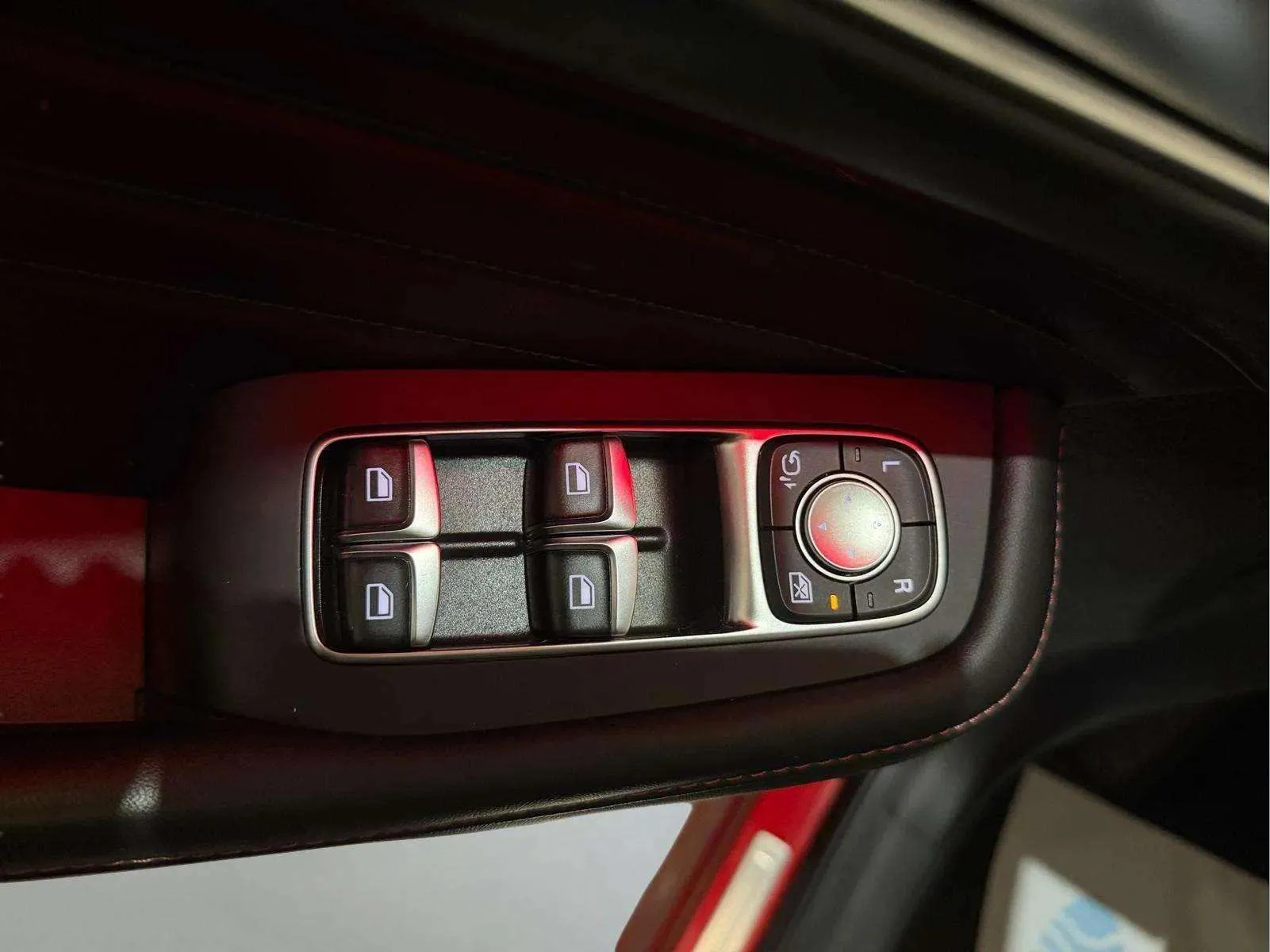 MG HS 1.5T-GDI PHEV Luxury - foto 8