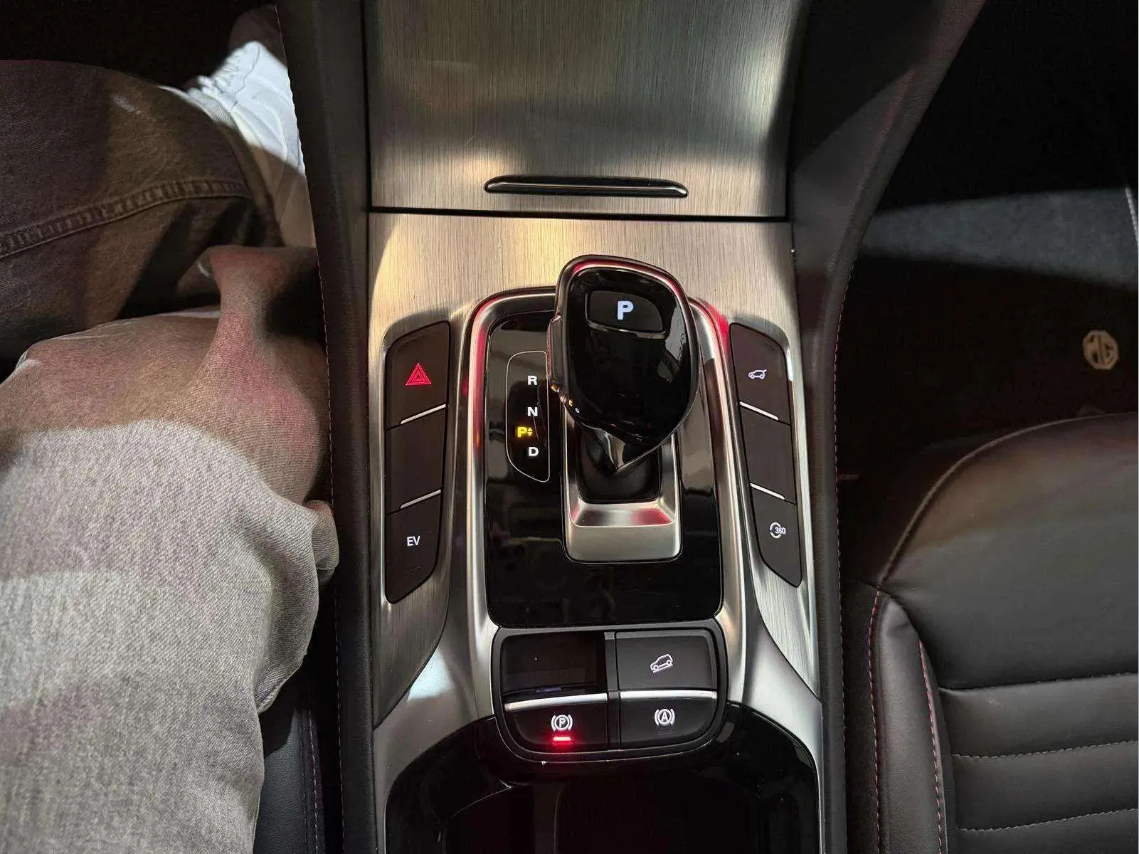MG HS 1.5T-GDI PHEV Luxury - foto 21