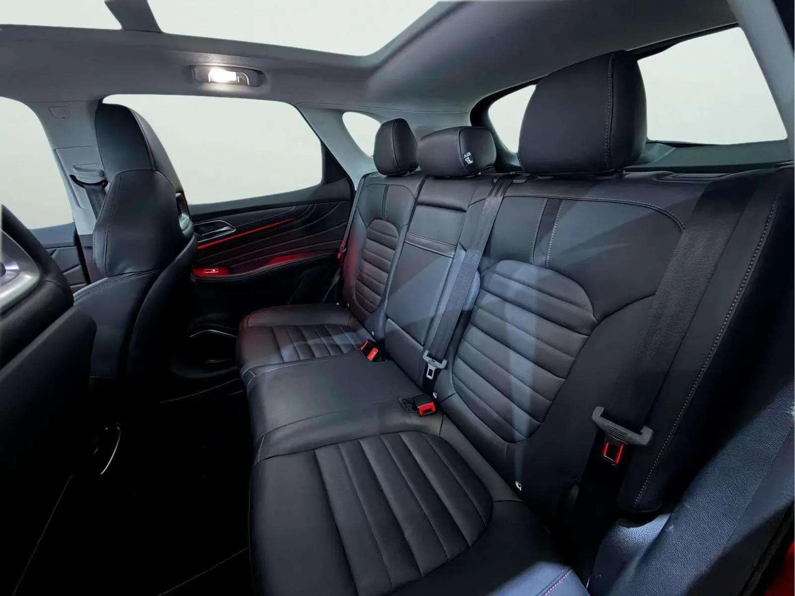 MG HS 1.5T-GDI PHEV Luxury - foto 32