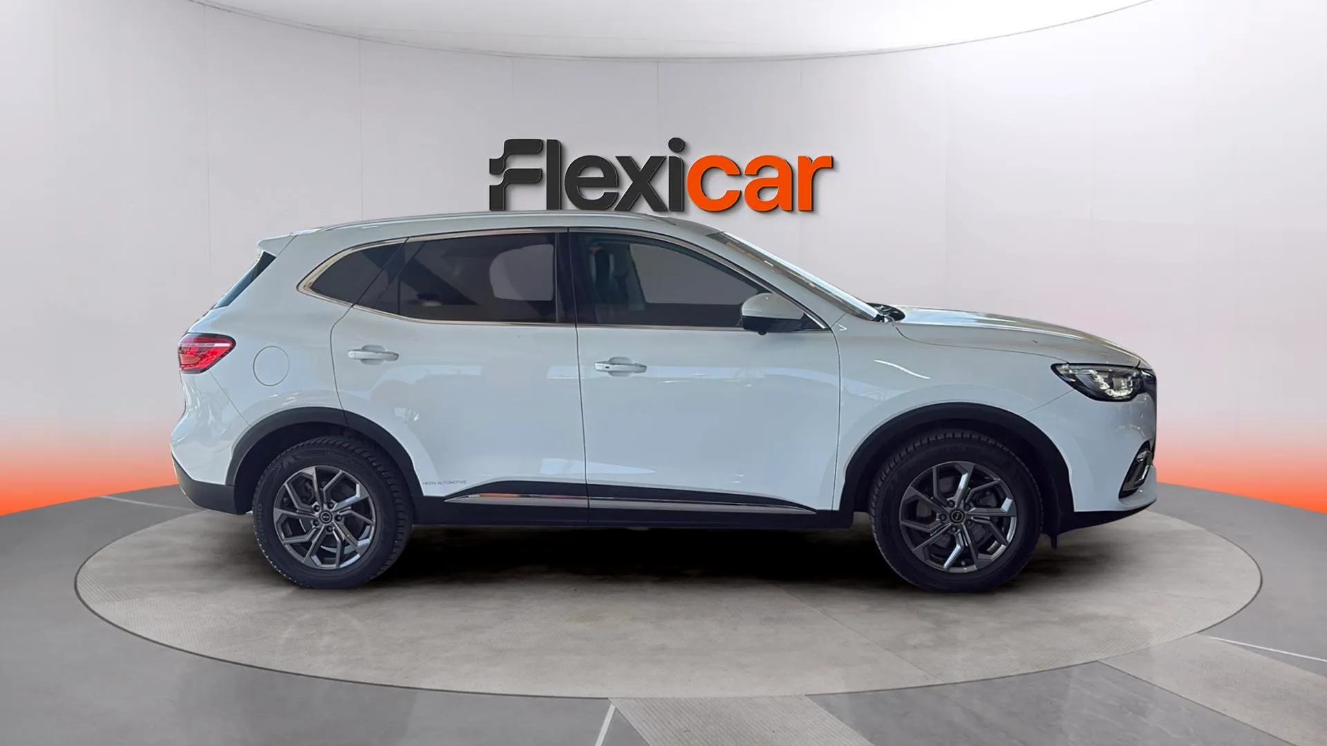 MG HS 1.5T-GDI PHEV Luxury - foto 10