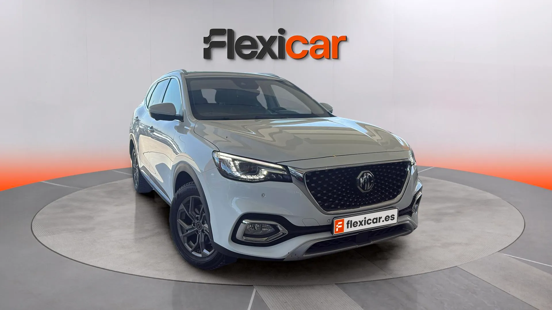 MG HS 1.5T-GDI PHEV Luxury