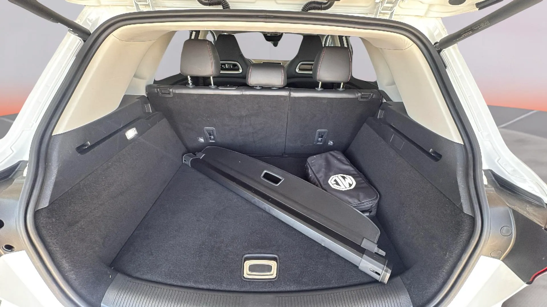 MG HS 1.5T-GDI PHEV Luxury - foto 20
