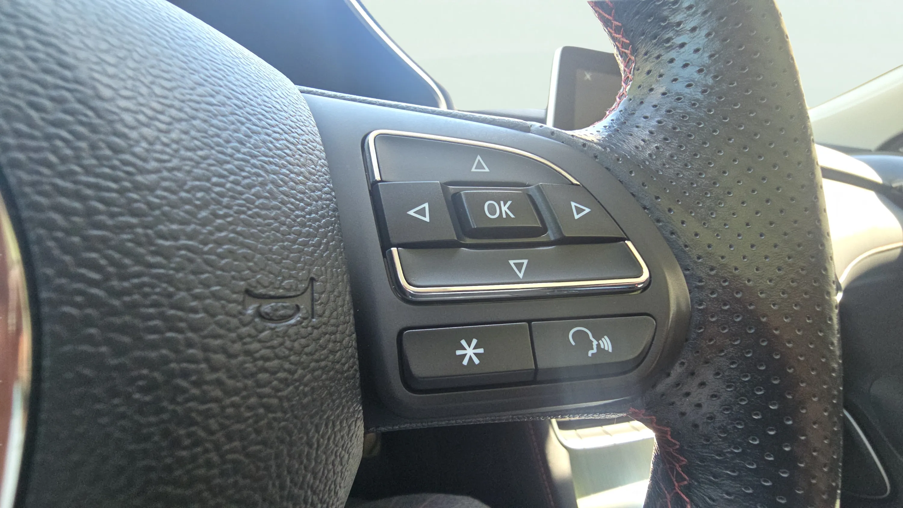 MG HS 1.5T-GDI PHEV Luxury - foto 15