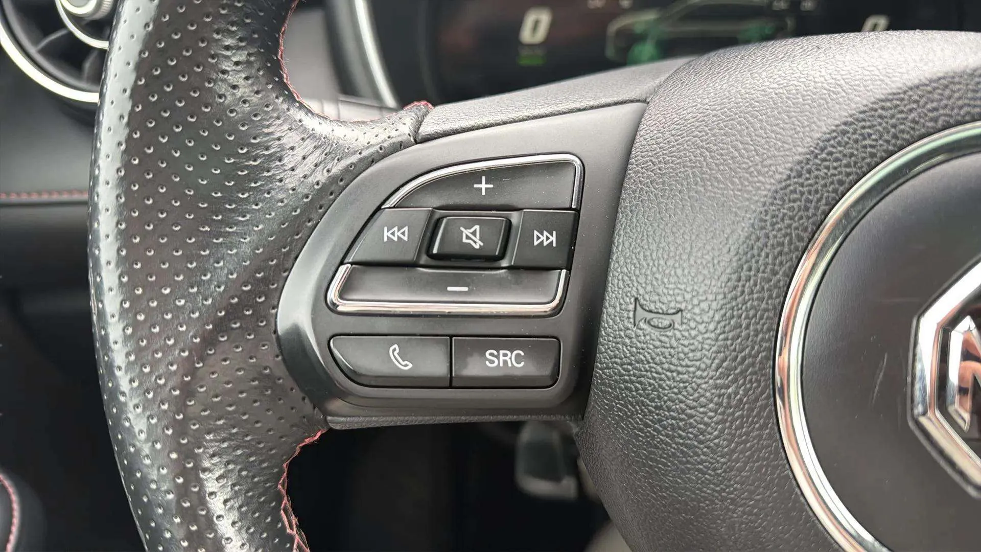 MG HS 1.5T-GDI PHEV Luxury - foto 10
