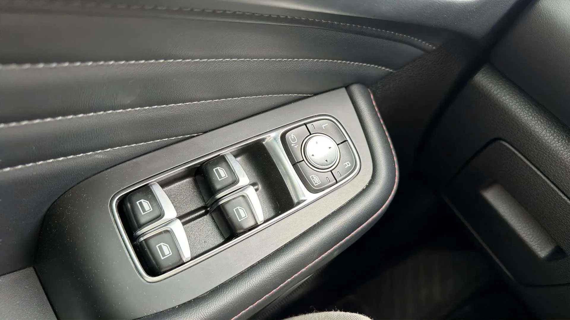 MG HS 1.5T-GDI PHEV Luxury - foto 20