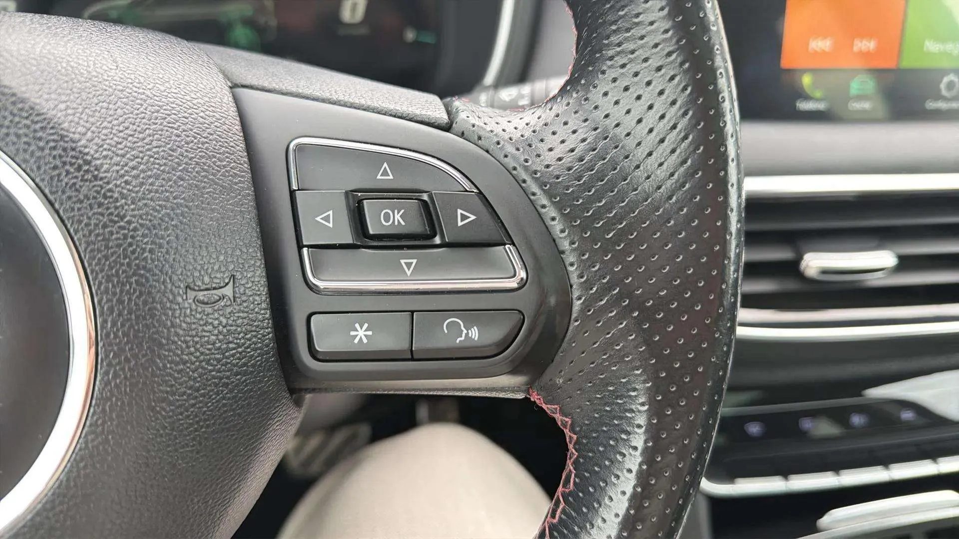 MG HS 1.5T-GDI PHEV Luxury - foto 11