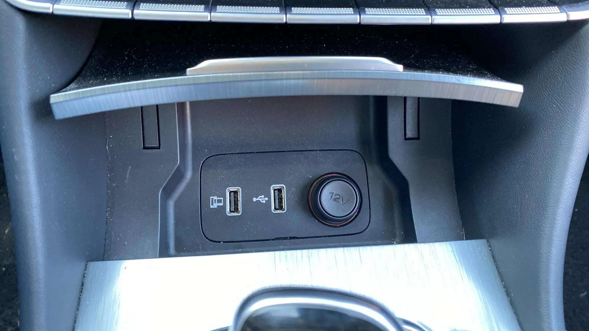 MG HS 1.5T-GDI PHEV Luxury - foto 25