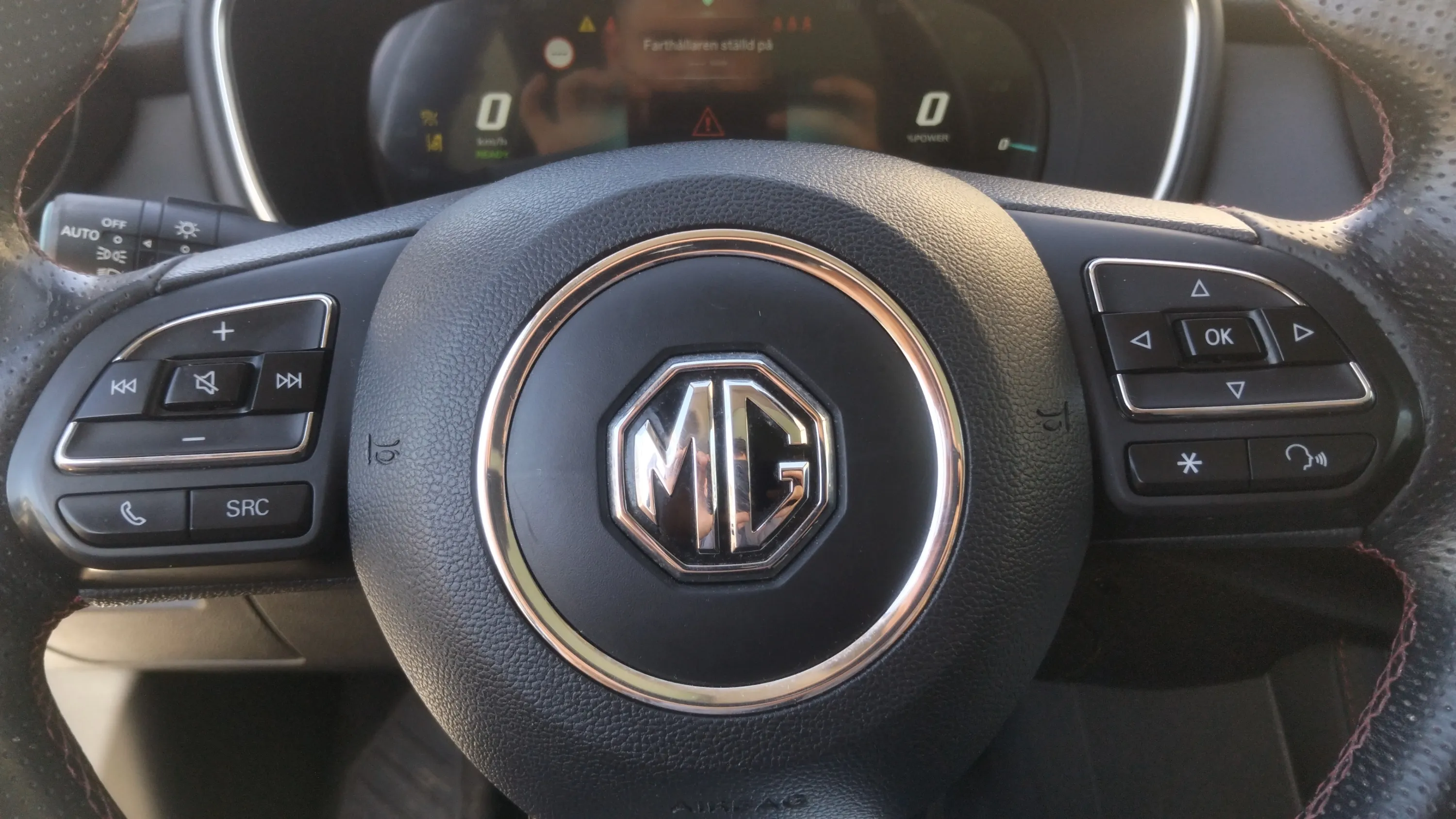 MG HS 1.5T-GDI PHEV Luxury - foto 19