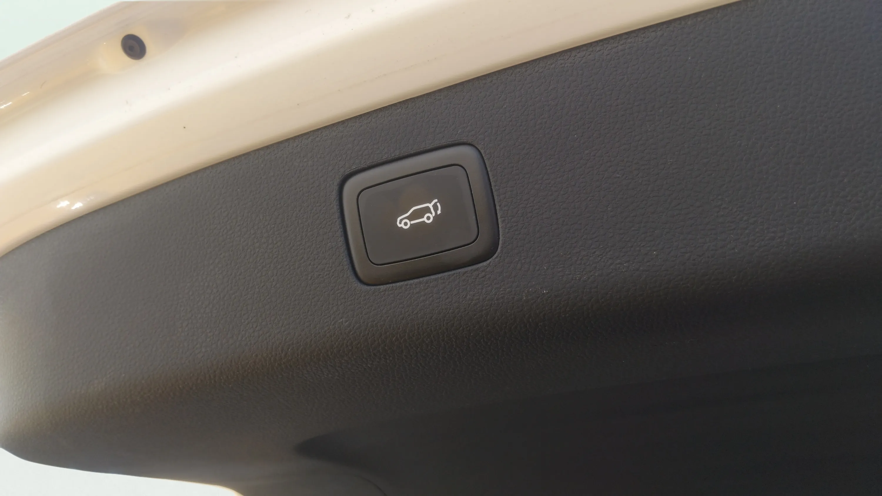 MG HS 1.5T-GDI PHEV Luxury - foto 24