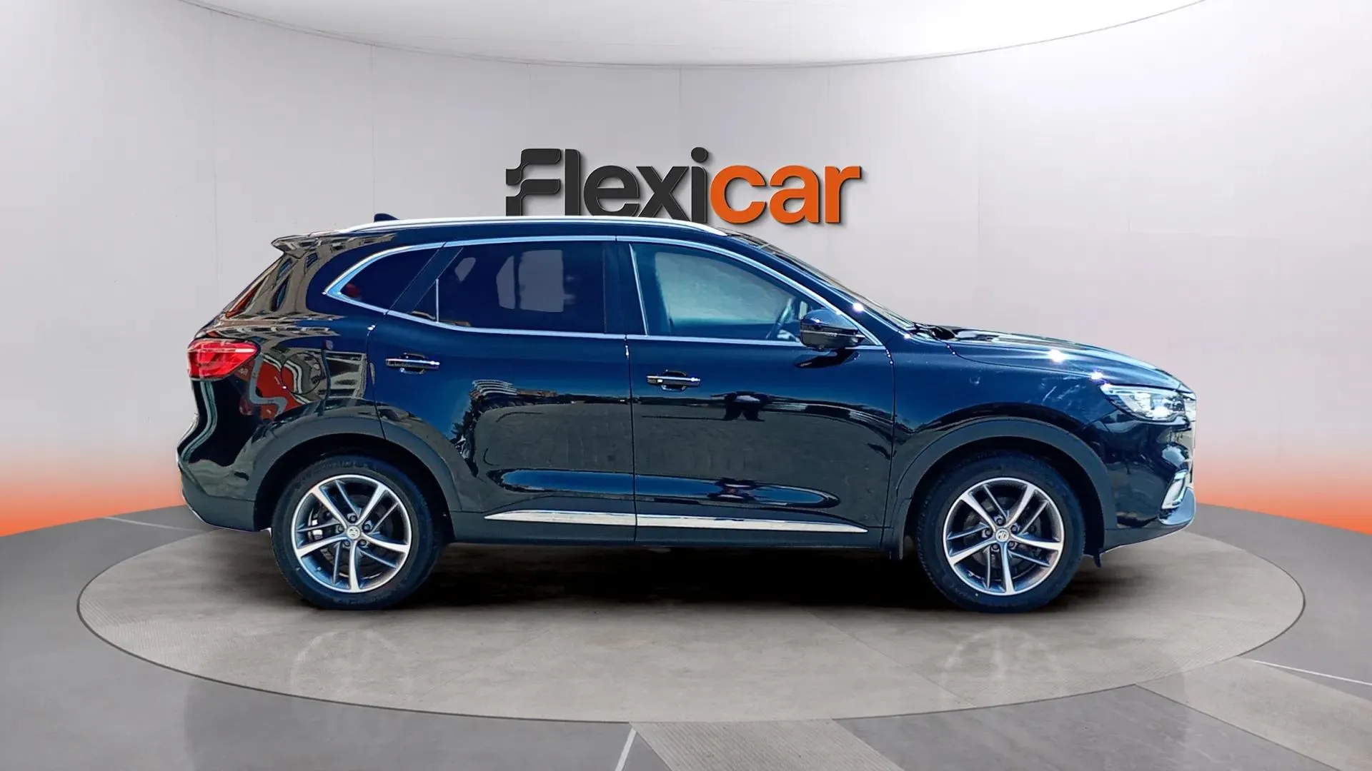 MG HS 1.5T-GDI PHEV Luxury - foto 3