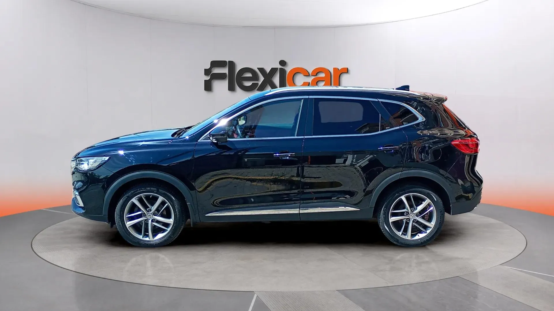 MG HS 1.5T-GDI PHEV Luxury - foto 5