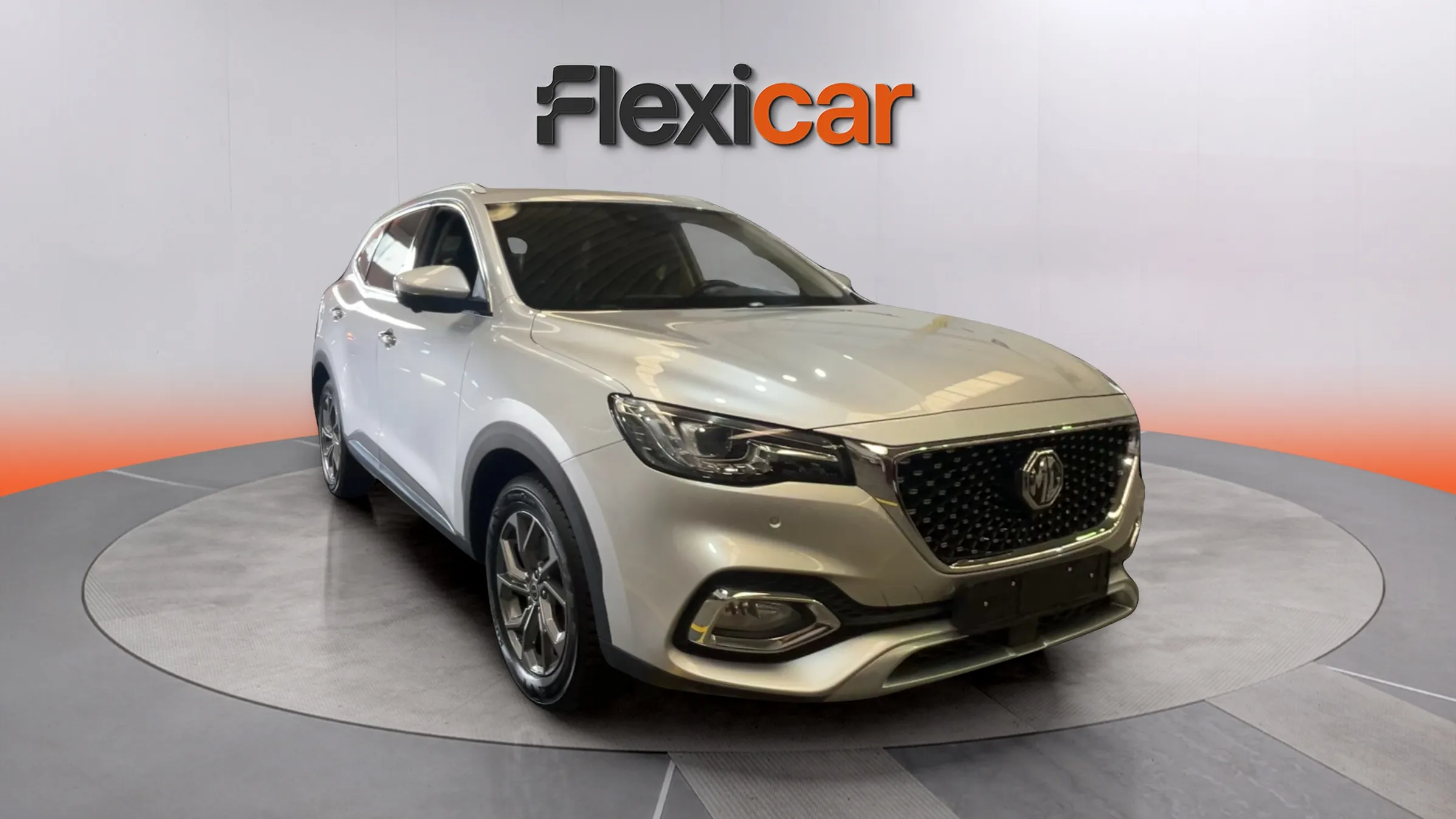 MG HS 1.5T-GDI PHEV Luxury - foto 2