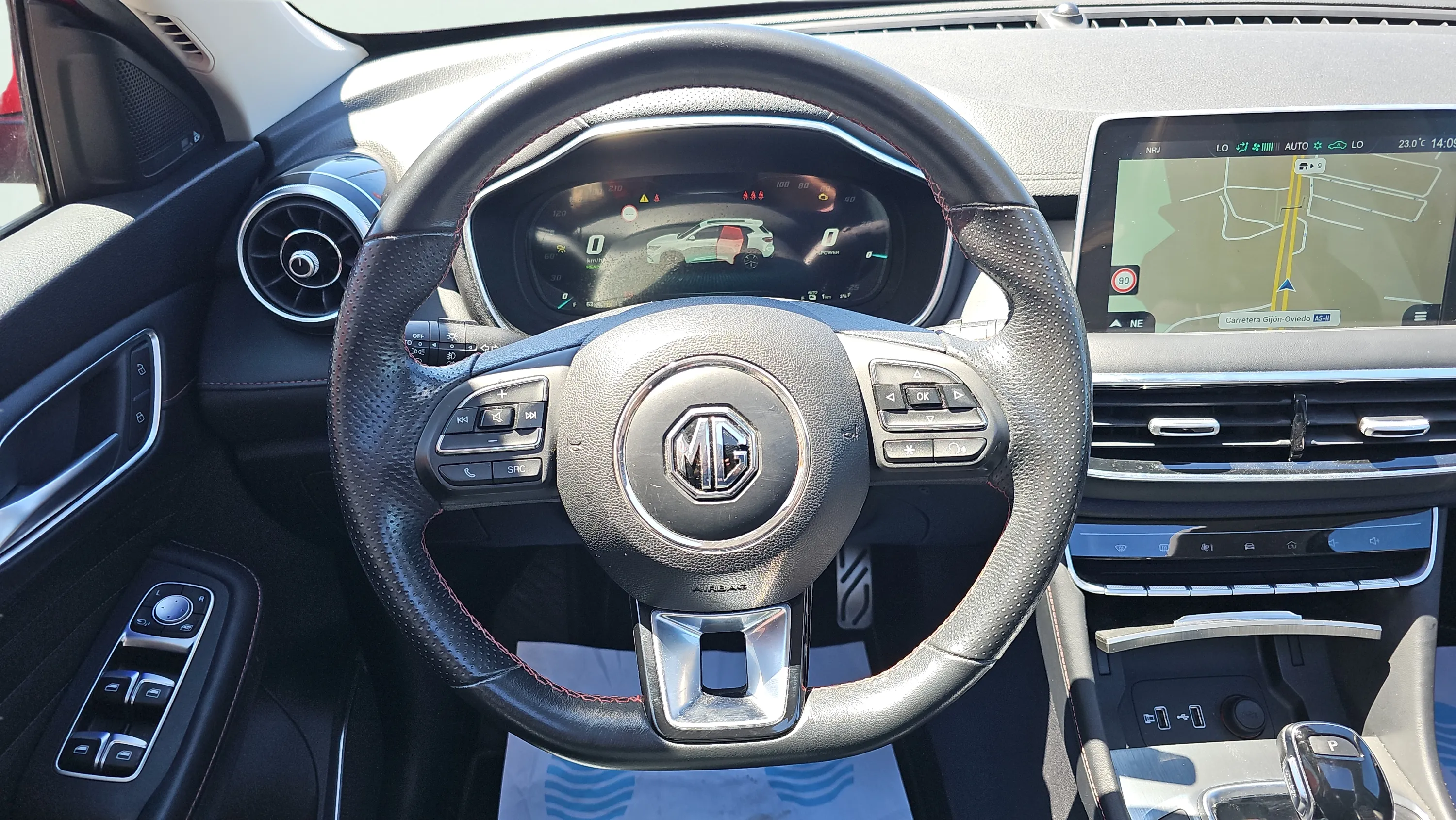MG HS 1.5T-GDI PHEV Luxury - foto 11