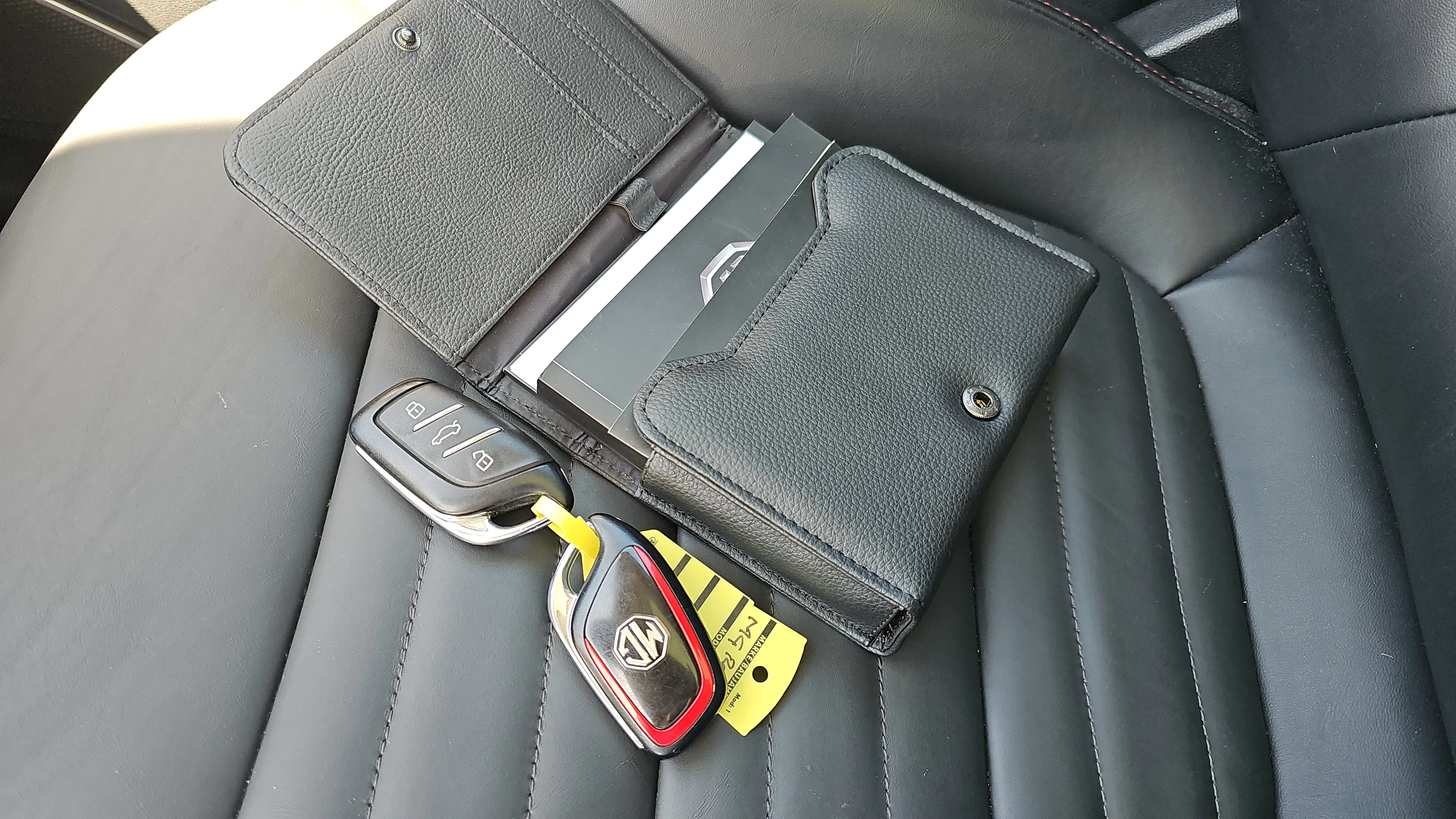 MG HS 1.5T-GDI PHEV Luxury - foto 28