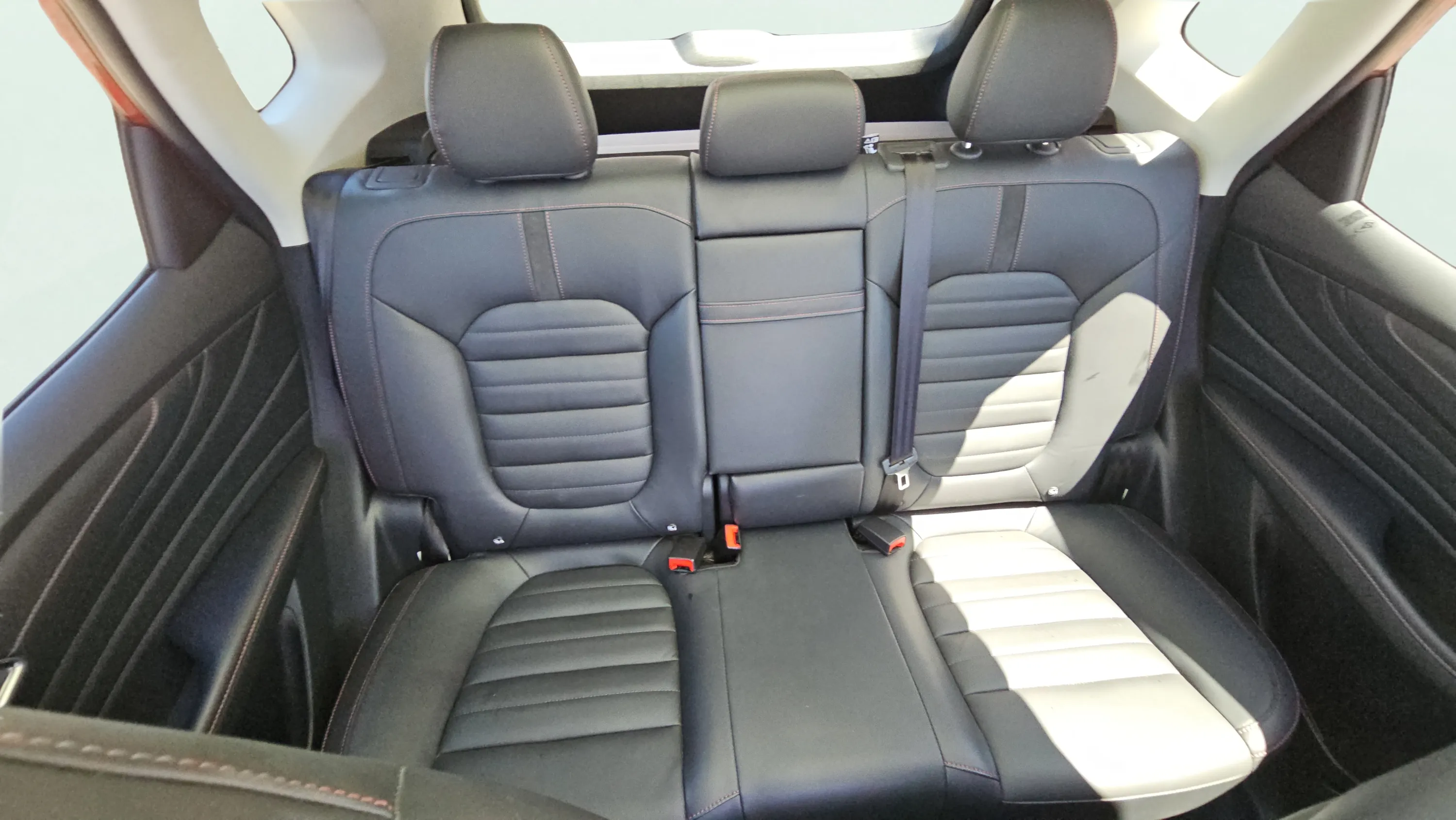 MG HS 1.5T-GDI PHEV Luxury - foto 25