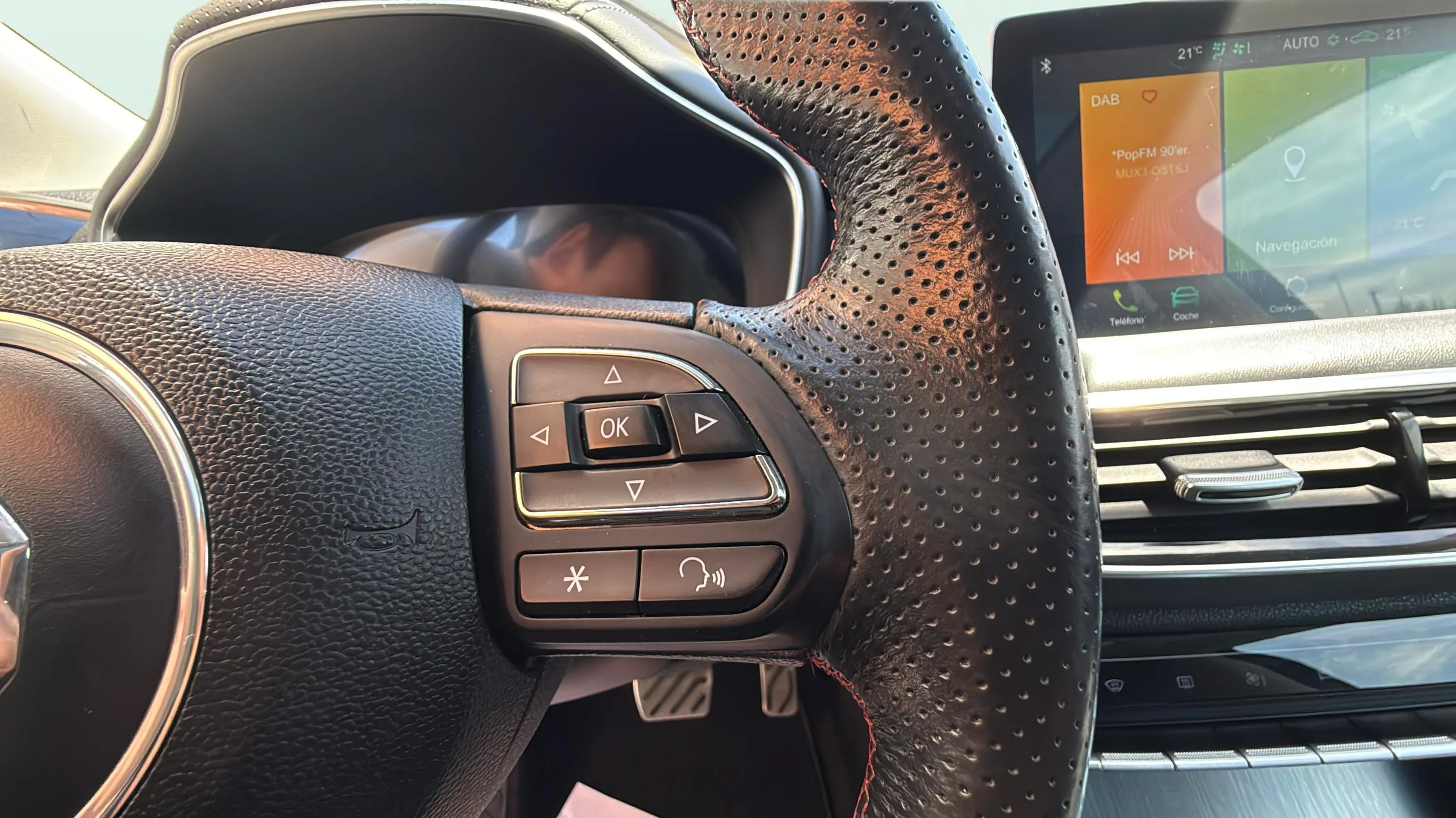 MG HS 1.5T-GDI PHEV Luxury - foto 15