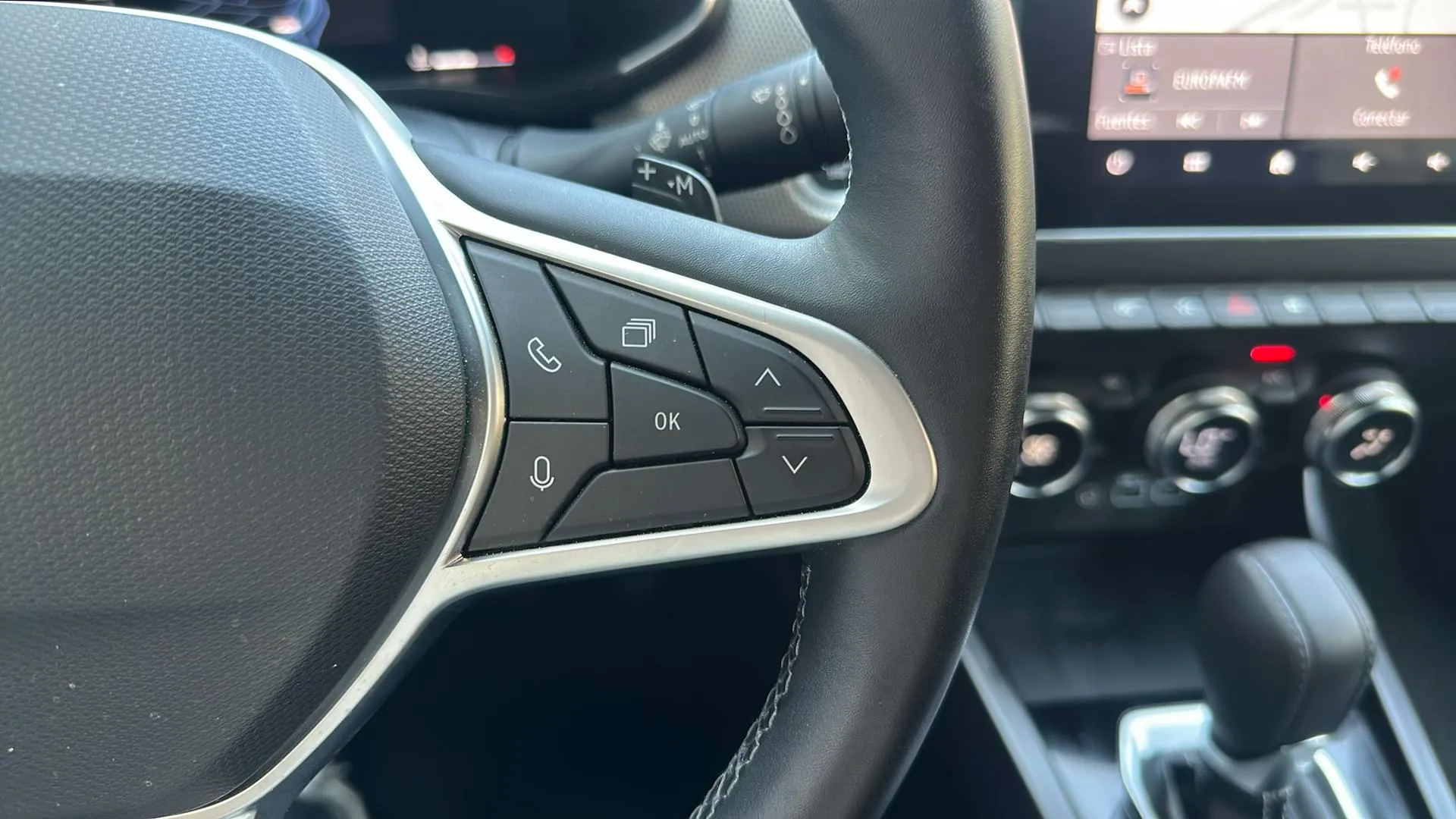 Renault Arkana Techno TCe EDC mild hybrid - foto 15