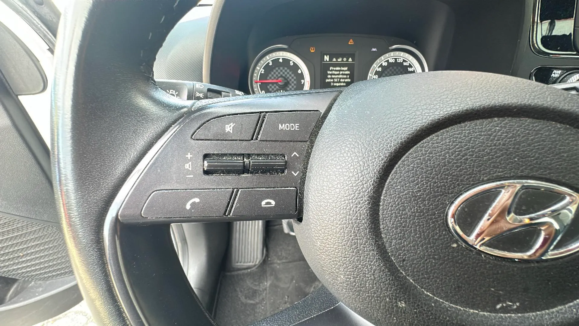 Hyundai i20 1.0 T-GDi 48V Essence - foto 17