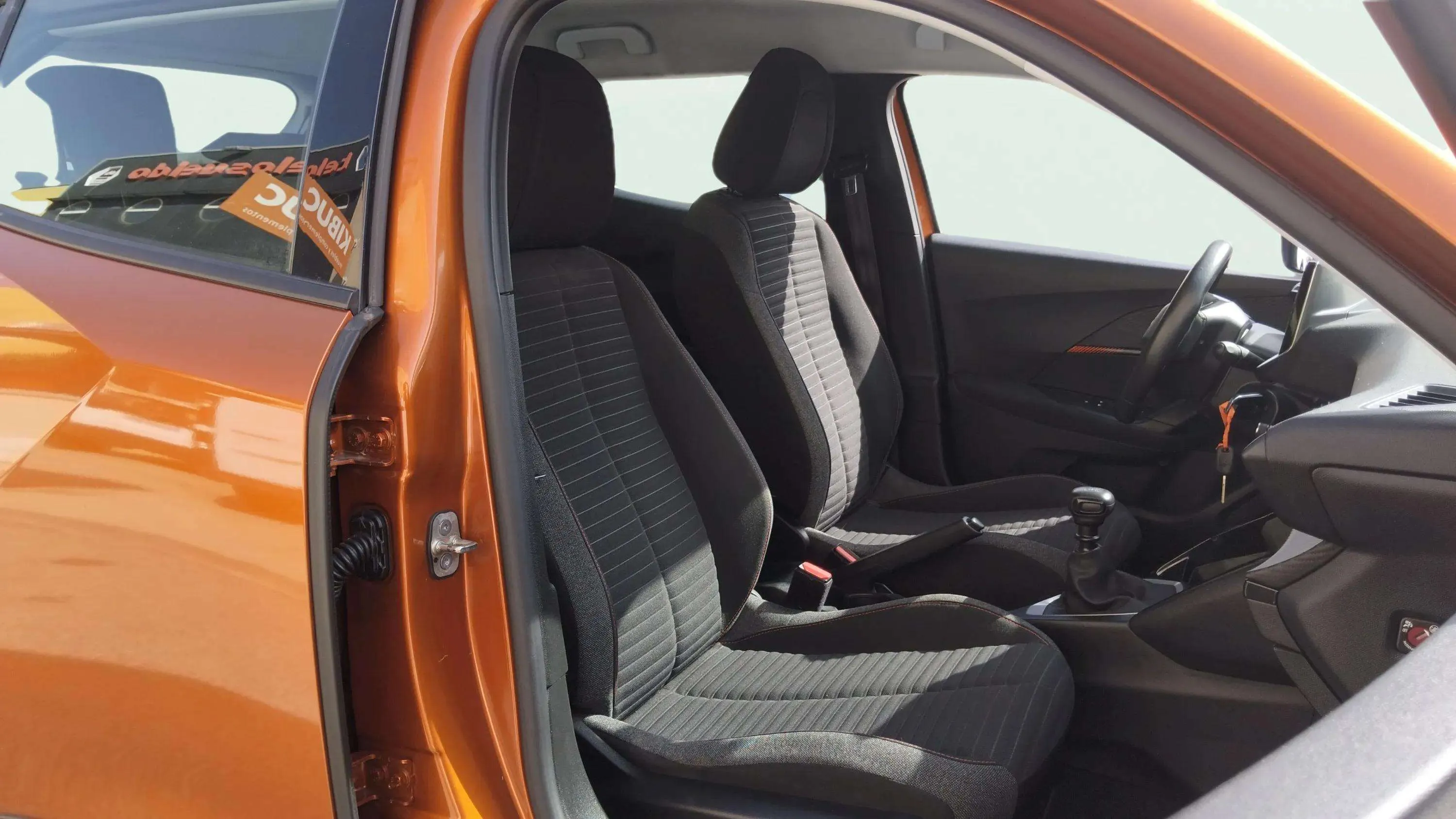Peugeot 2008 Active BlueHDi - foto 18