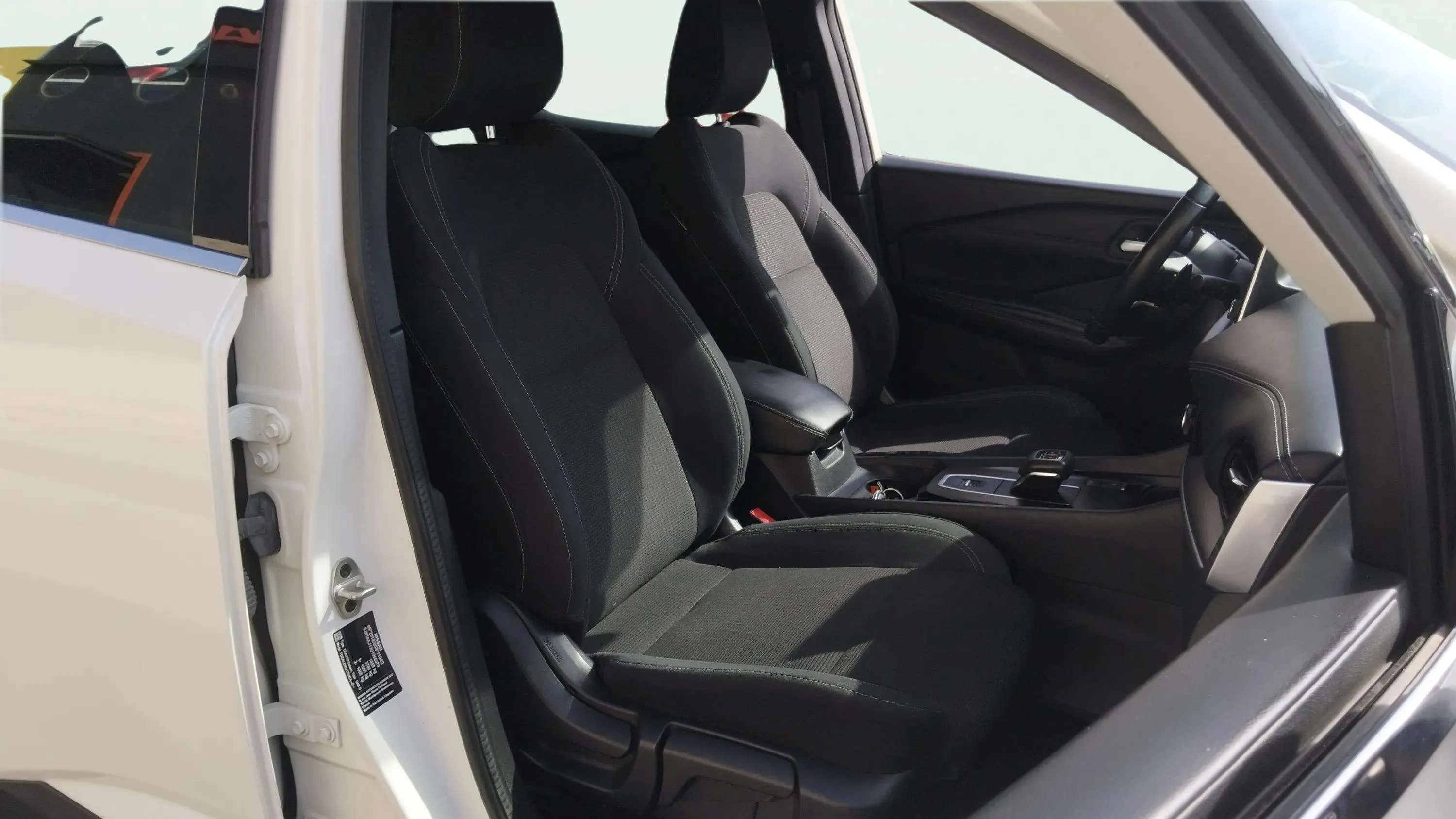 Nissan Qashqai DIG-T mHEV Xtronic Prem.Edit. Bit. - foto 20