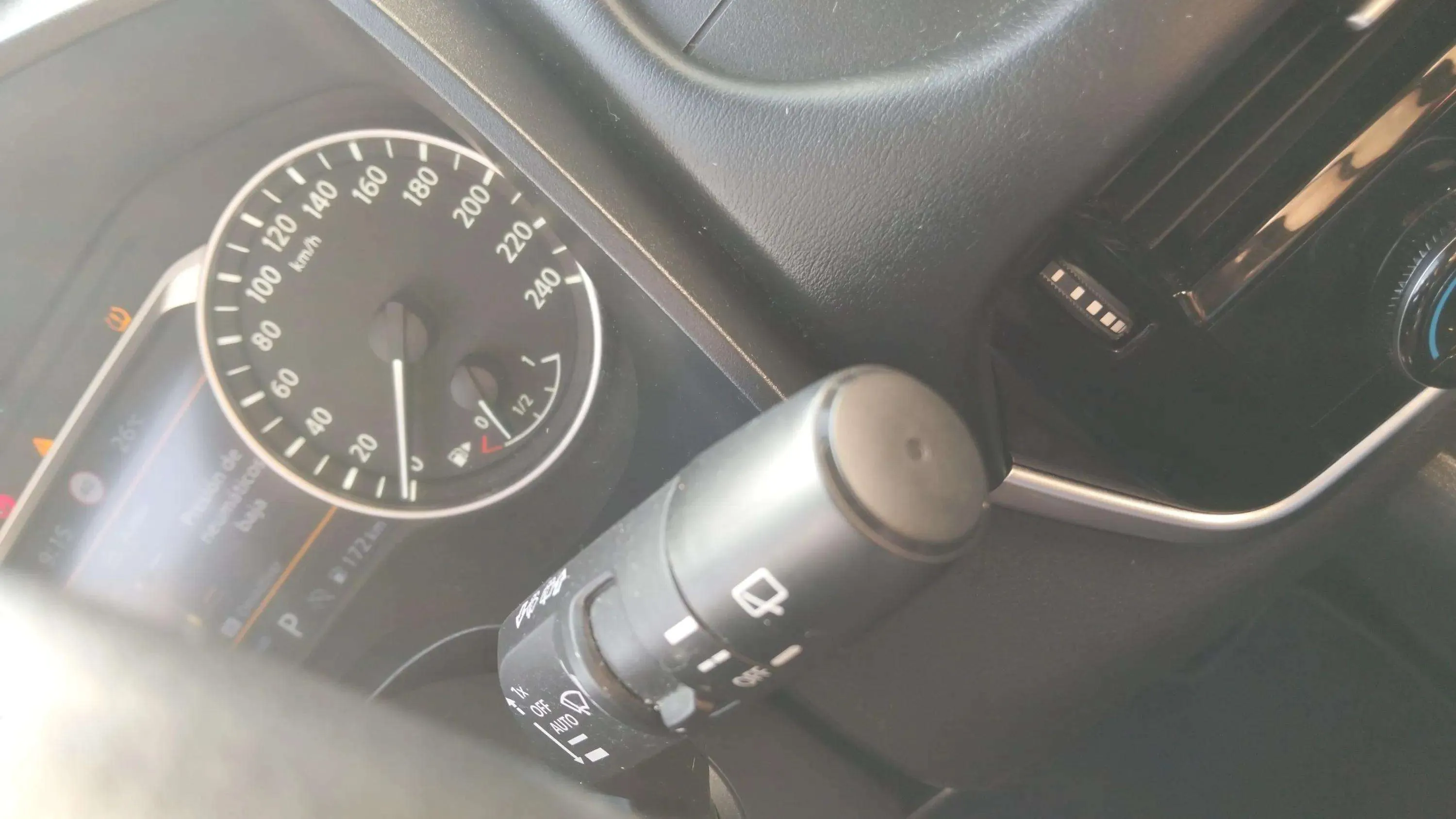 Nissan Qashqai DIG-T mHEV Xtronic Prem.Edit. Bit. - foto 10