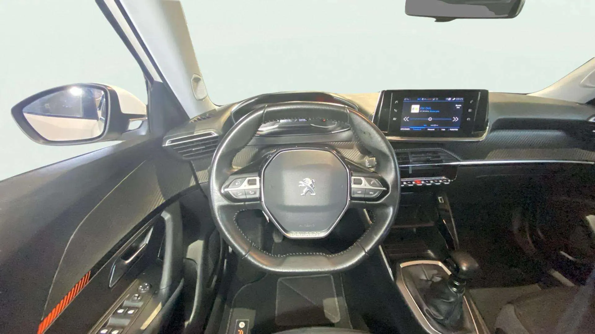 Peugeot 2008 Active Pack PureTech 100 BVM6 - foto 12