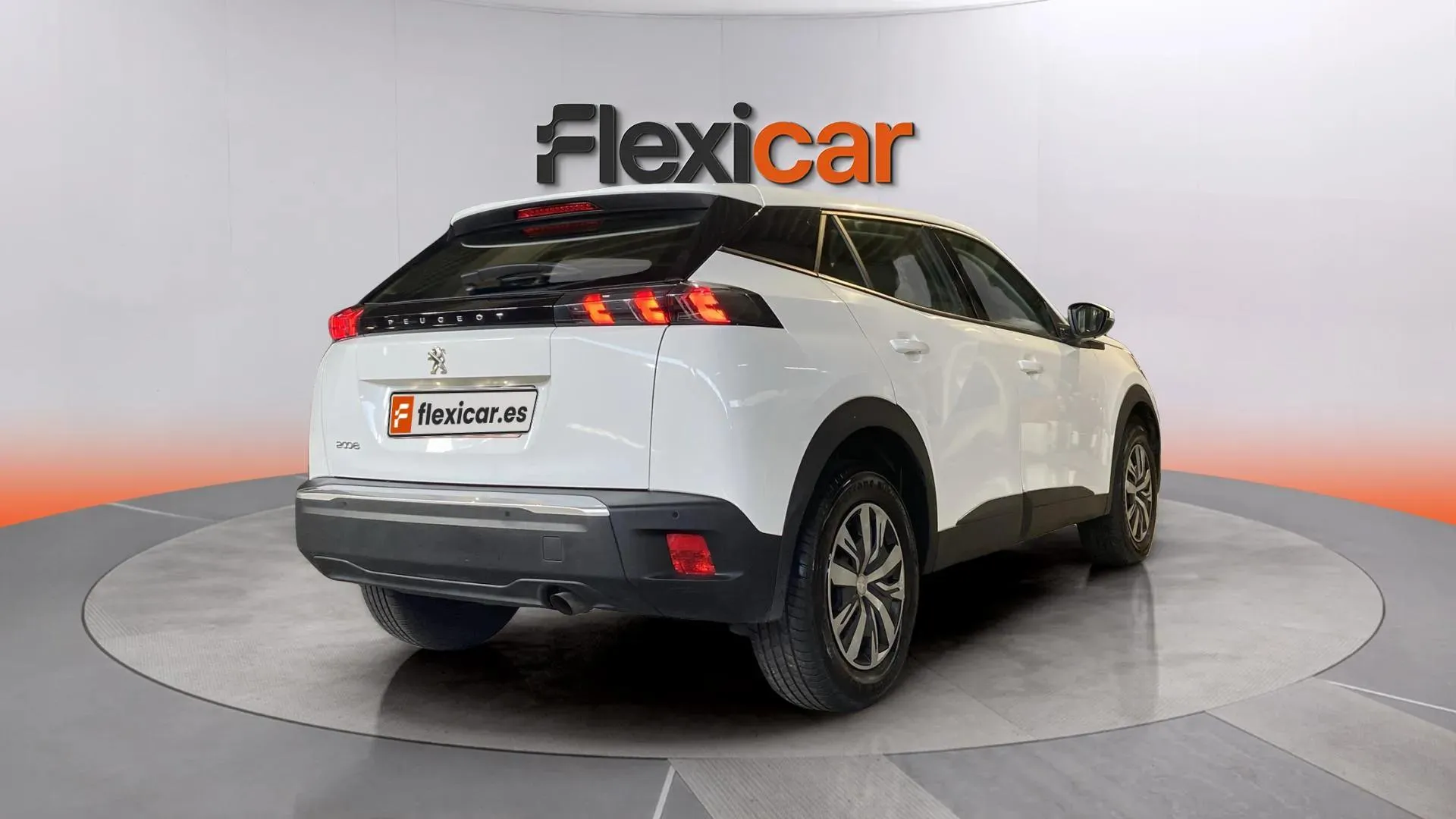Peugeot 2008 Active Pack PureTech 100 BVM6 - foto 6