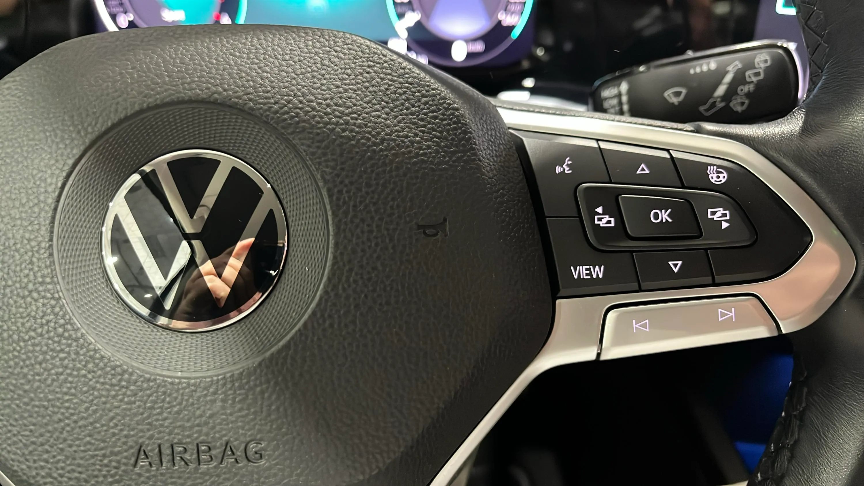 Volkswagen Golf 2.0 TDI - foto 17