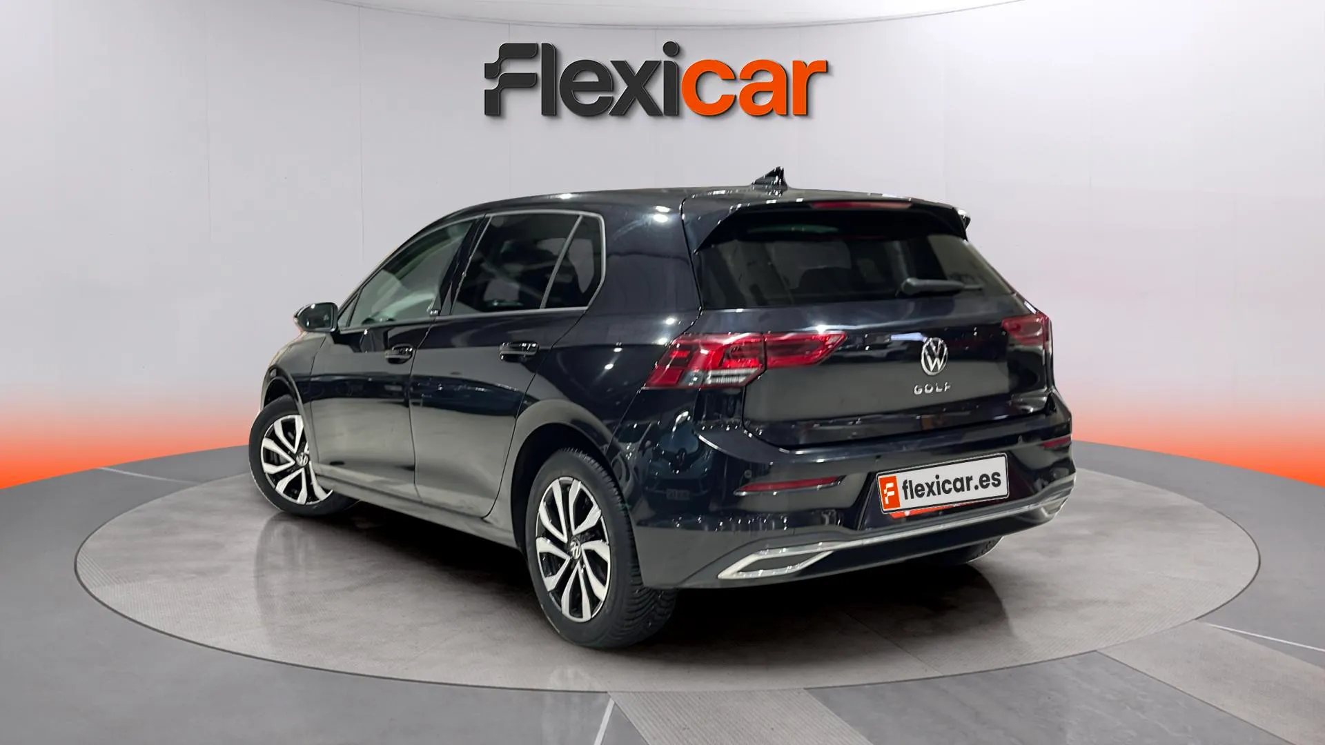 Volkswagen Golf 2.0 TDI - foto 6