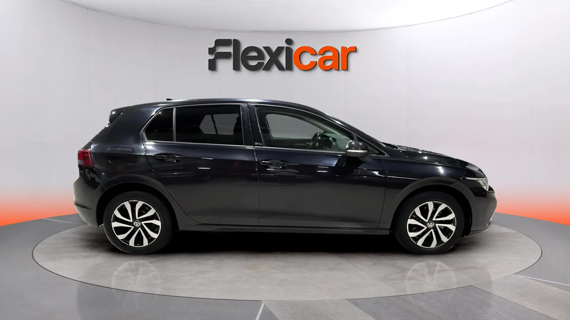Volkswagen Golf 2.0 TDI - foto 5