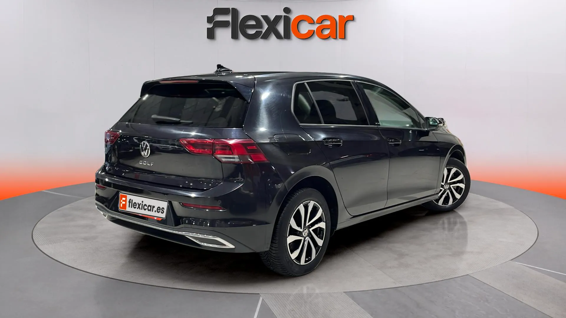 Volkswagen Golf 2.0 TDI - foto 8