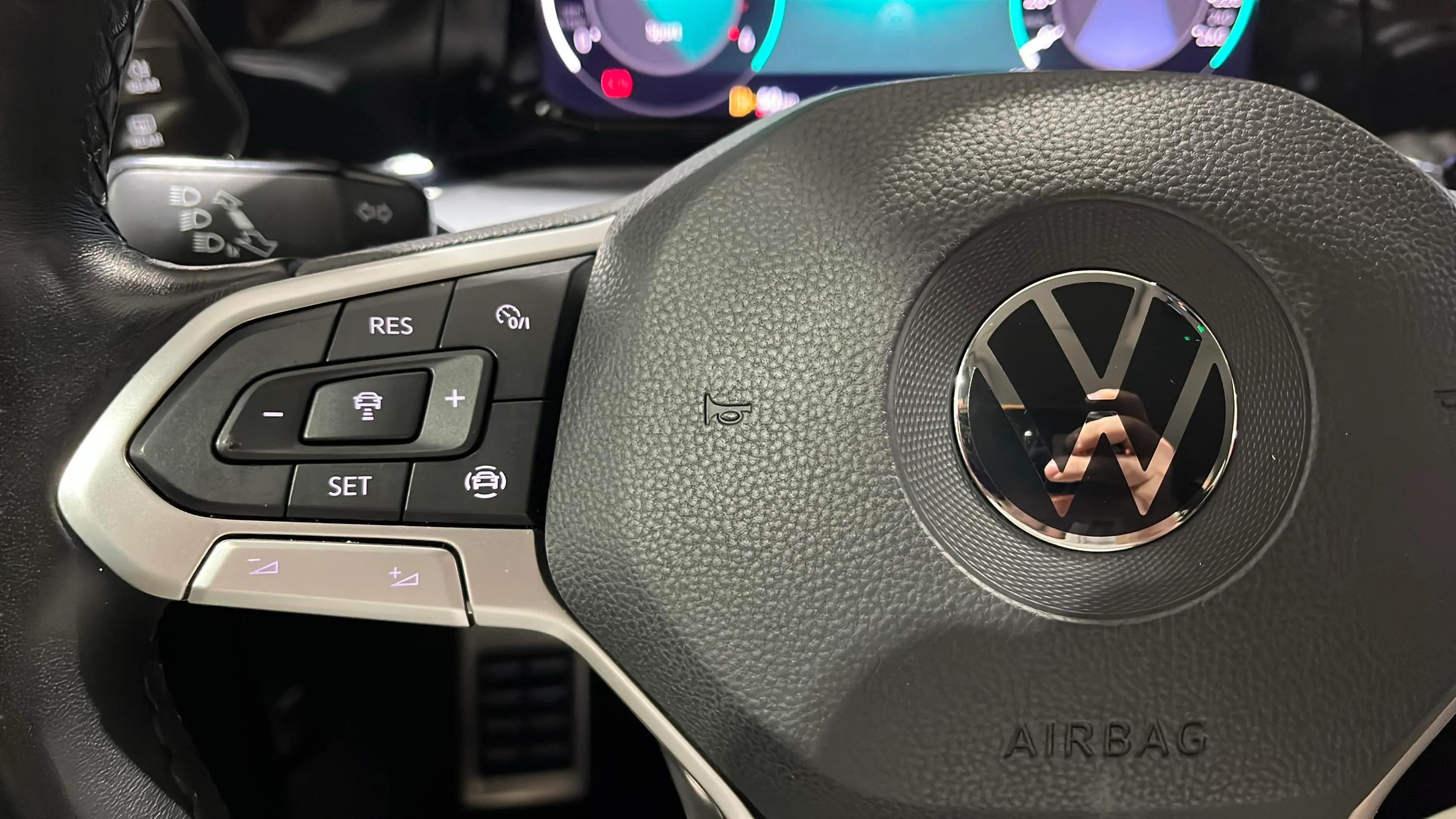 Volkswagen Golf 2.0 TDI - foto 16
