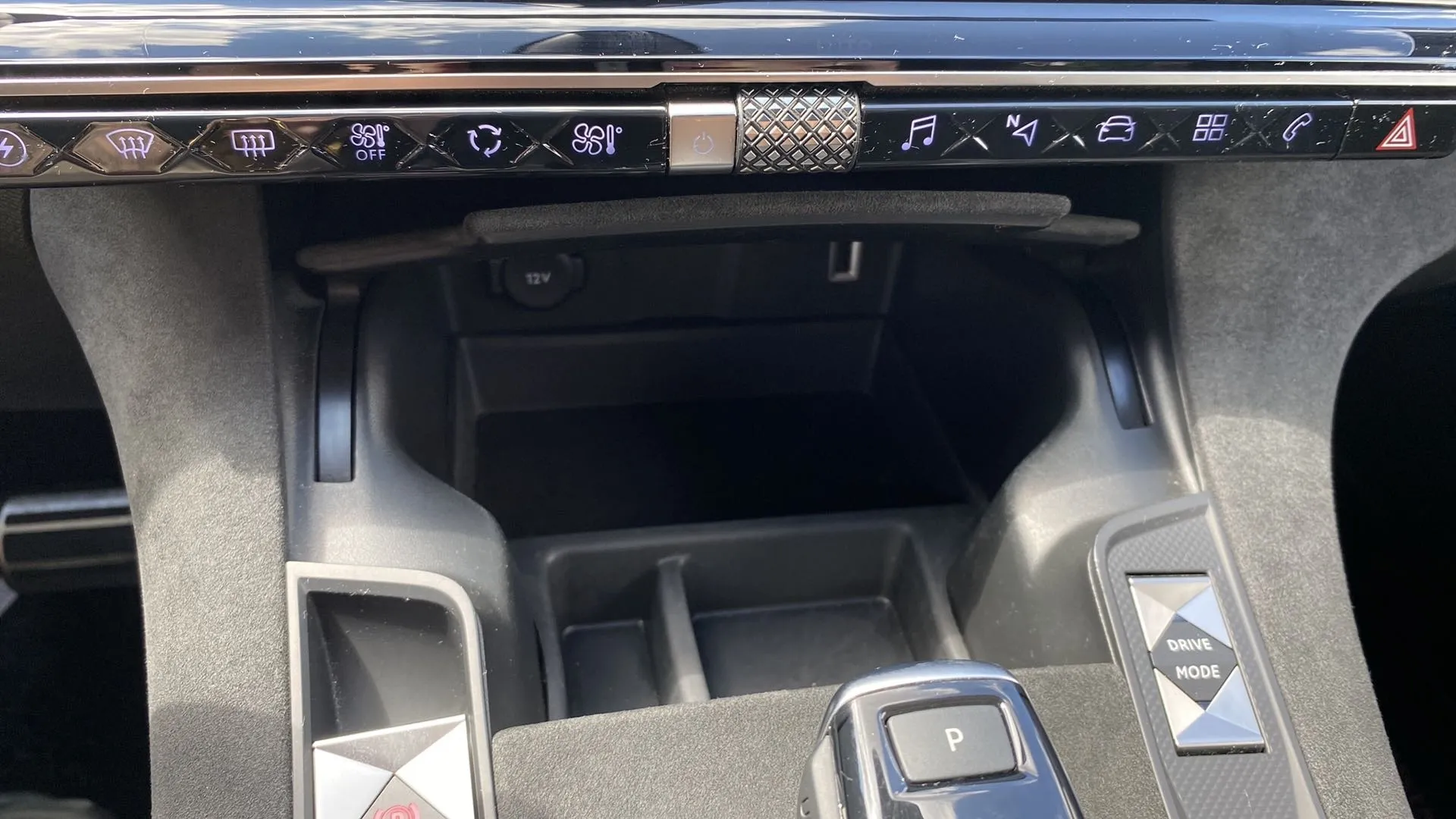 DS DS 7 Crossback 1.6 E-Tense 300 Perf. Line 4WD - foto 10