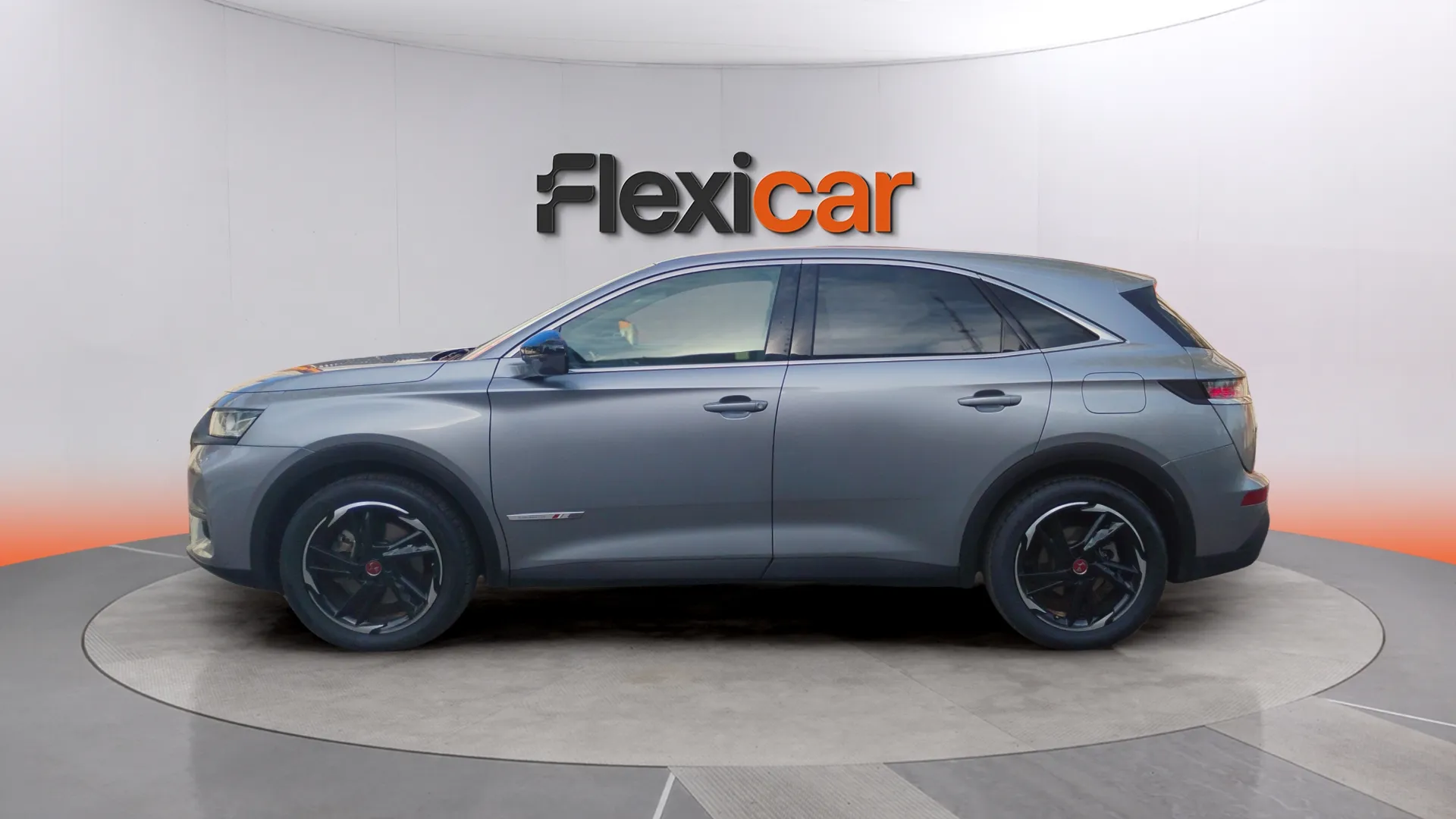 DS DS 7 Crossback 1.6 E-Tense 300 Perf. Line 4WD - foto 6