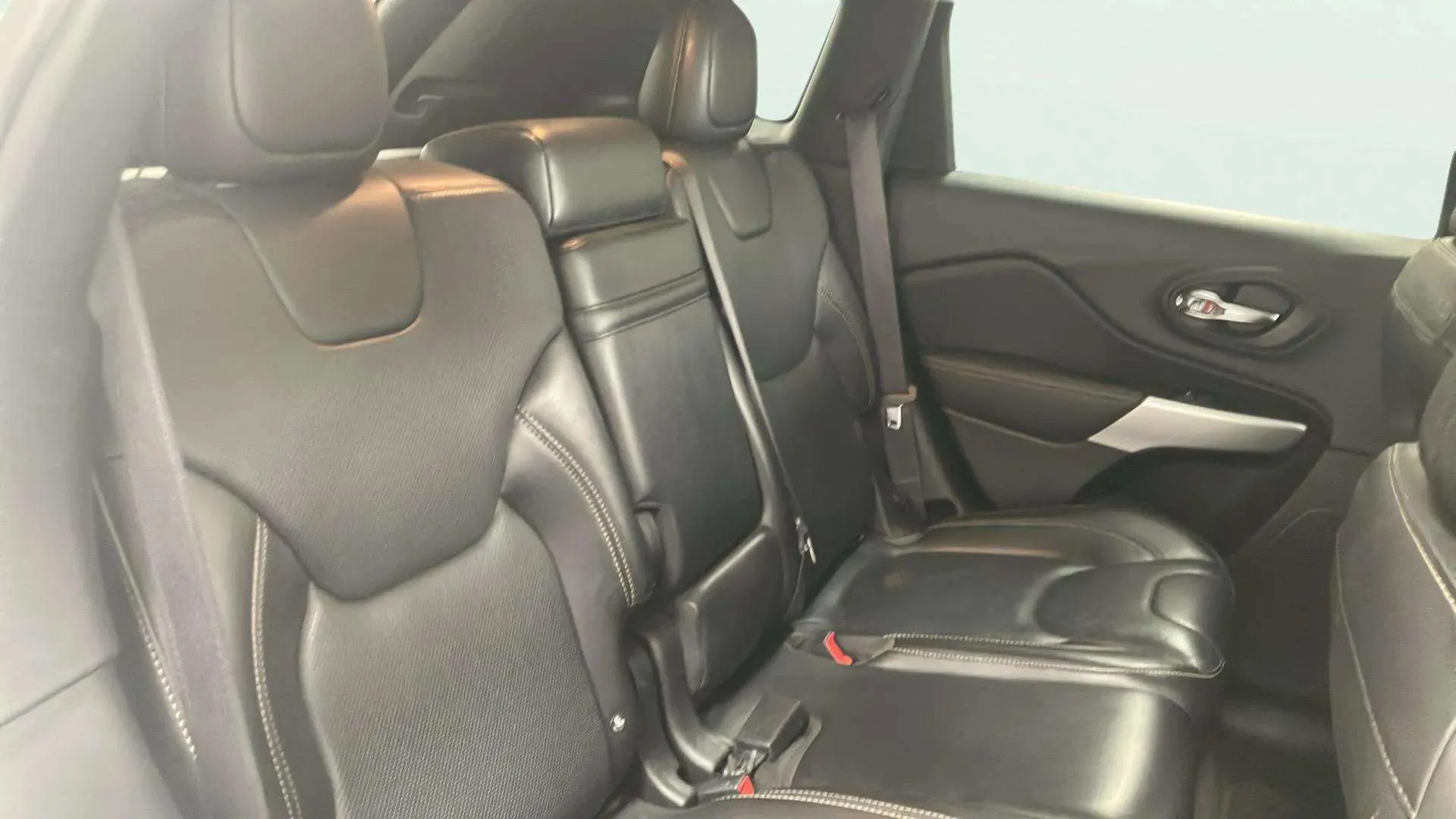 Jeep Cherokee 2.2 CRD Limited 4x4 Ac. D.II - foto 13